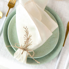 25-Pack Artificial Fern Leaf Branch Stems Metallic Gold - Versatile Faux Stems for Floral Bouquets Vase Displays & Event Decor 6"