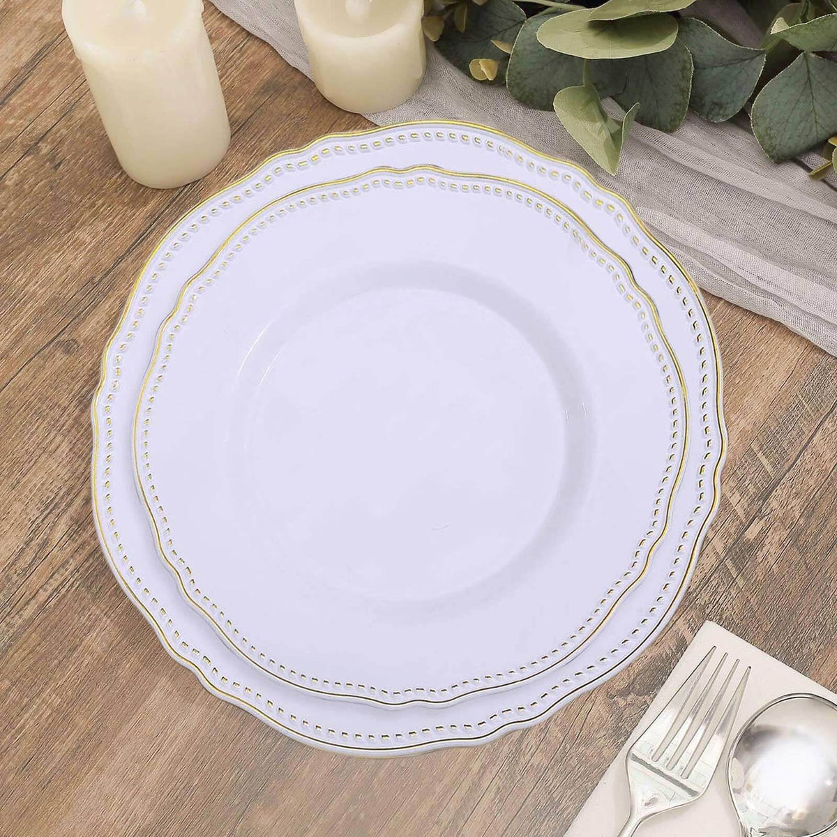 10-Pack Plastic Dinner Plates in White with Gold Scalloped Rim - Disposable Party Plates 9"