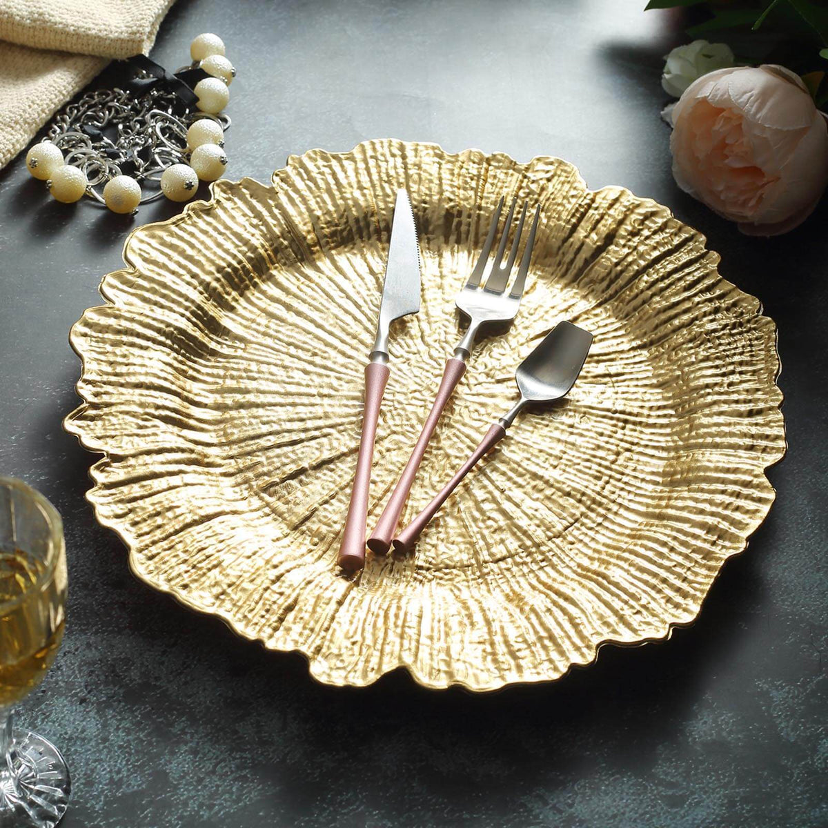 6-Pack Acrylic Plastic Round Charger Plates 13" in Gold with Reef Design, Classy Dinner Party Charger Tableware