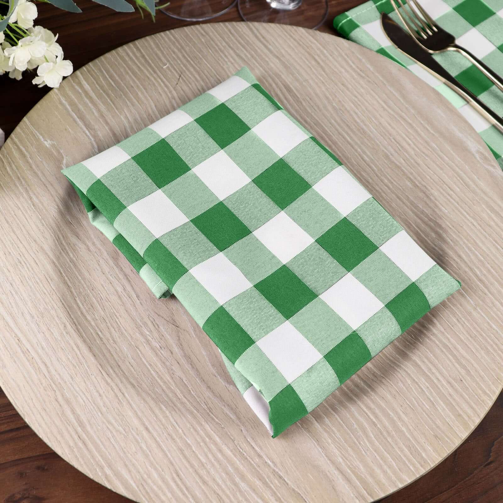 5 Pack Polyester 15"x15" Napkins Green/White Buffalo Plaid Gingham Style Cloth Napkins