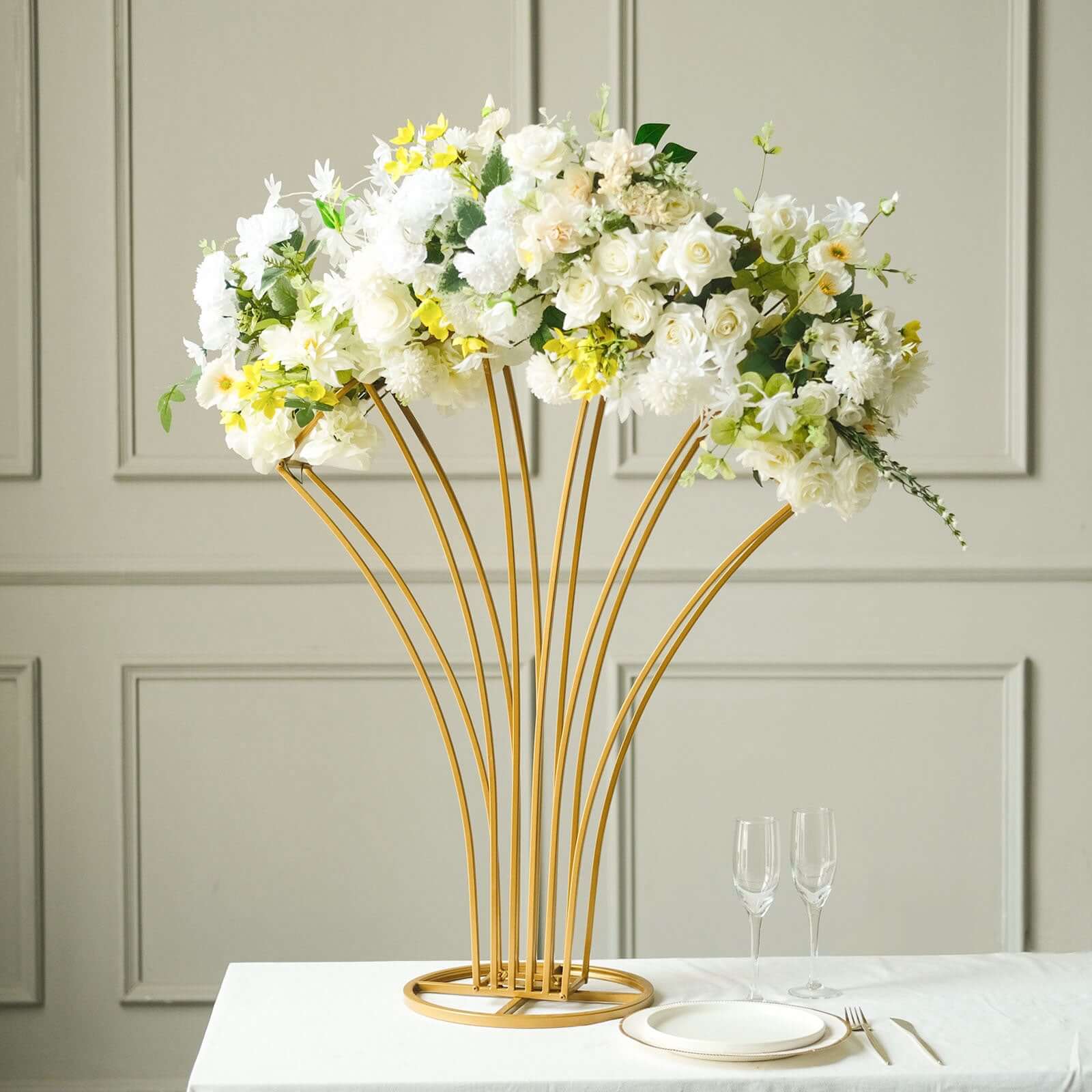 Metal Table Centerpiece Gold Scalloped Fan Shape Design - Wedding Floral Display Flower Frame Stand 32"