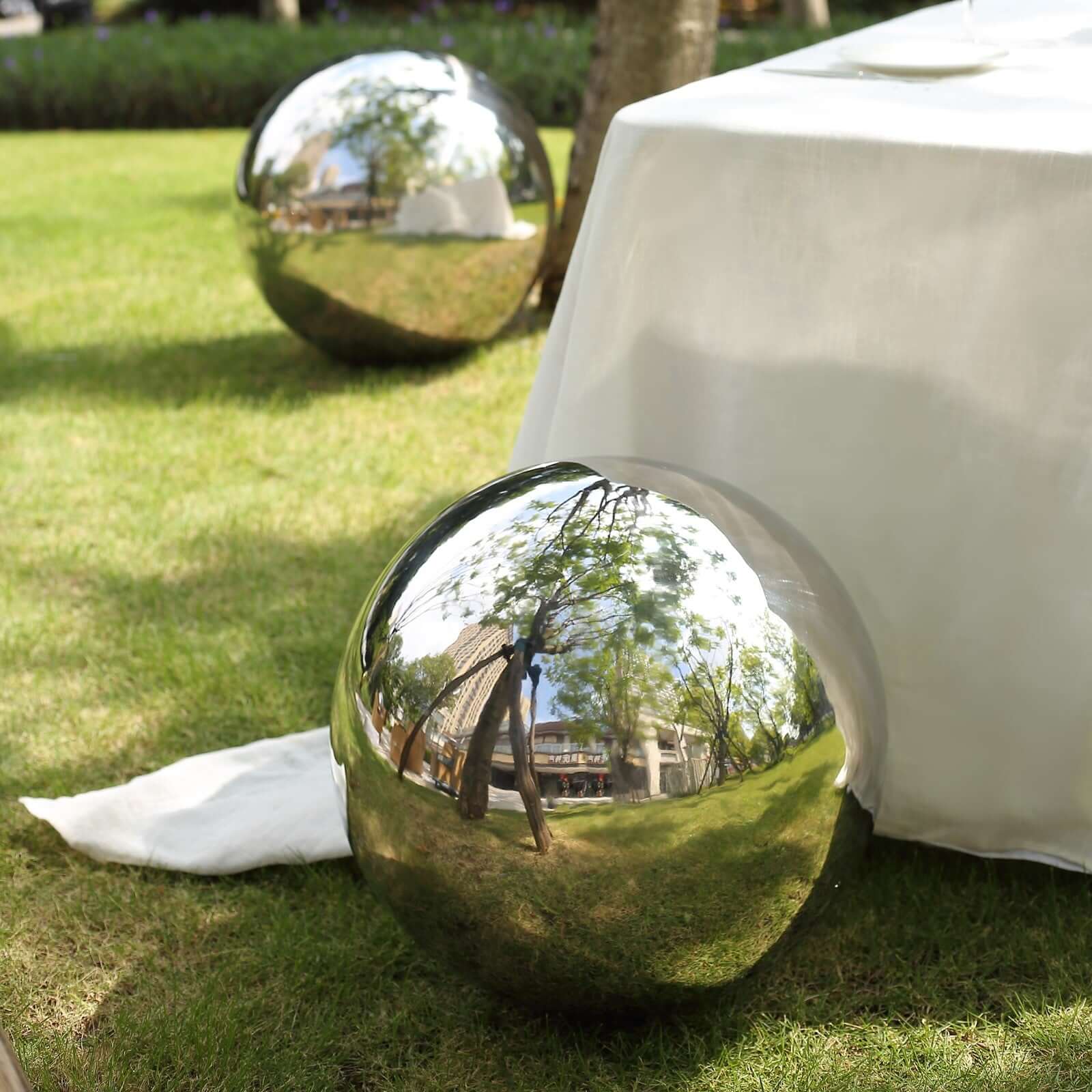 Gazing Globe Mirror Ball Reflective Hollow Stainless Steel Silver Sphere - Decorative Garden Accent Piece 20"