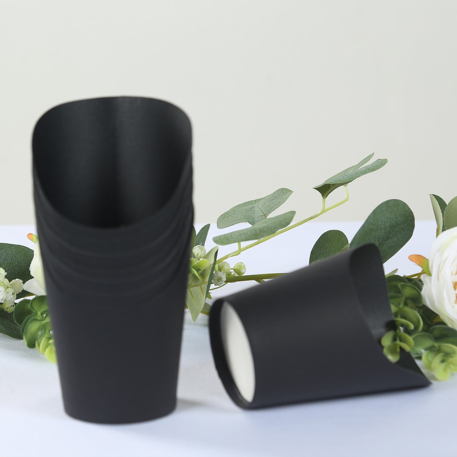 50-Pack Paper Popcorn Box Snack Cups Cone Design Black - Great for Appetizers 14oz