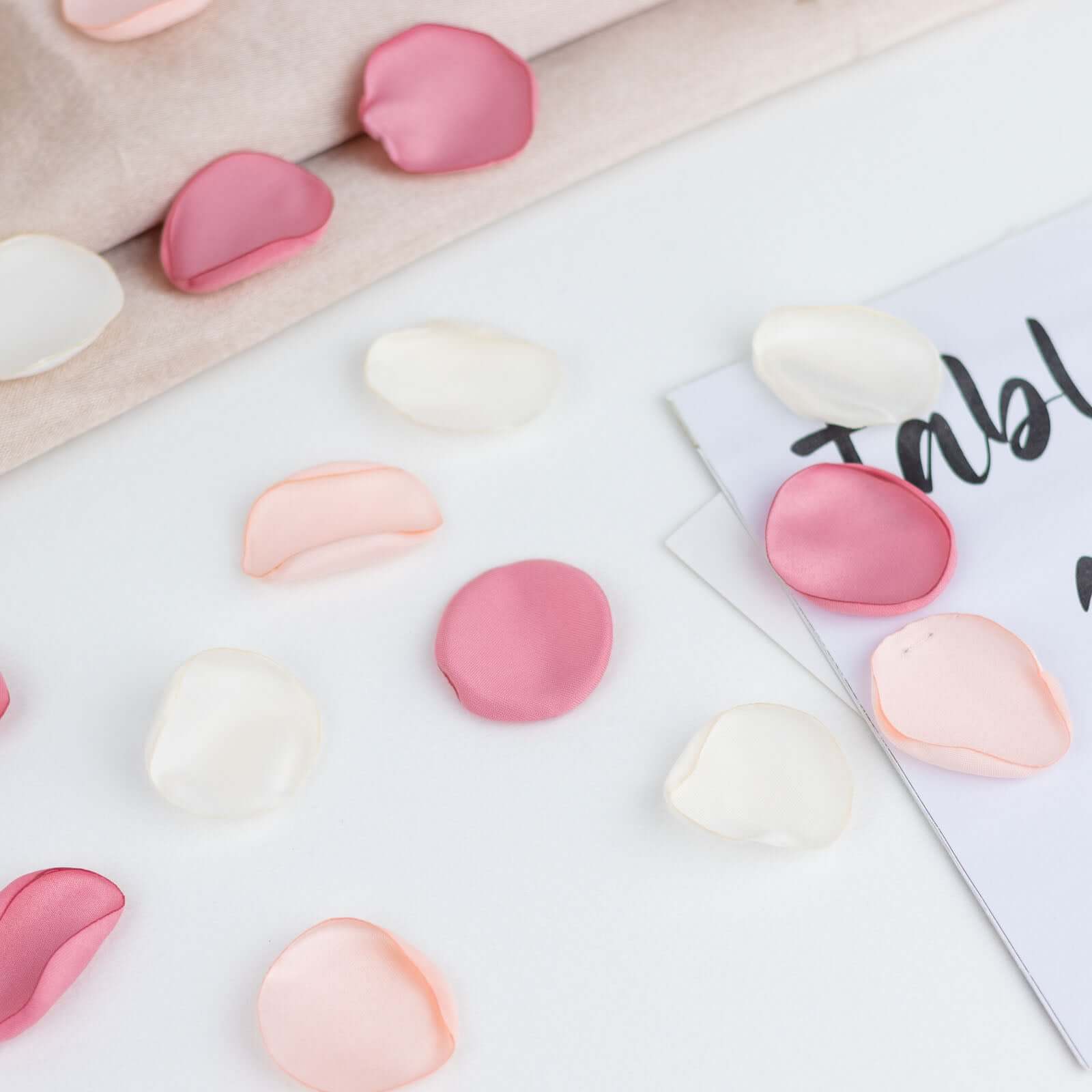400-Pack Rose Petals Life-Like Flower Confetti Blush Mix Matte Silk Round - Decorative Event Table Scatters 2"