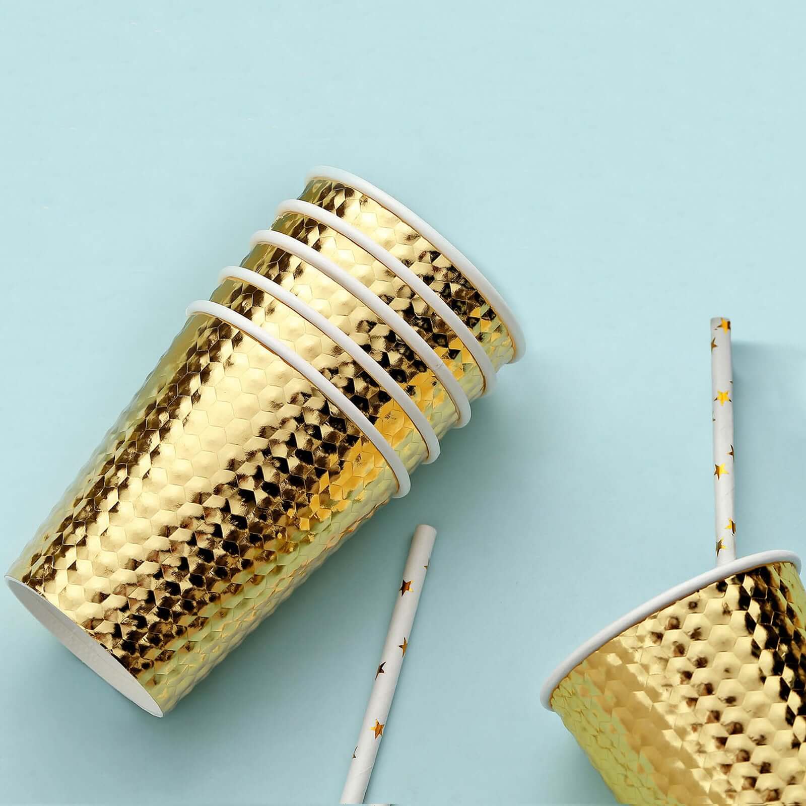 24-Pack Paper Cups in Gold Foil with Honeycomb Design - Stylish Disposable Party Cups for Hot & Cold Beverages 10oz