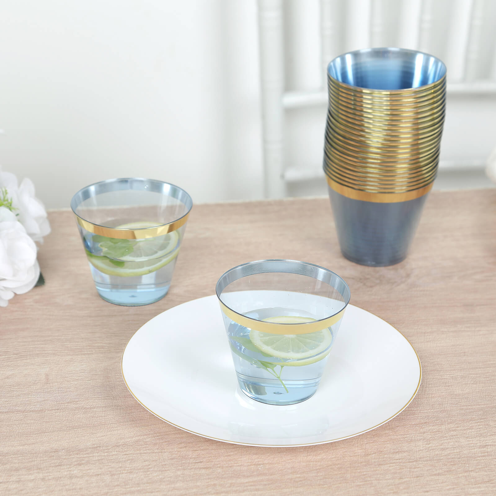 25-Pack Plastic Party Cups Transparent Dusty Blue Crystal with Gold Rim - Stylish Short Disposable Glasses 9oz