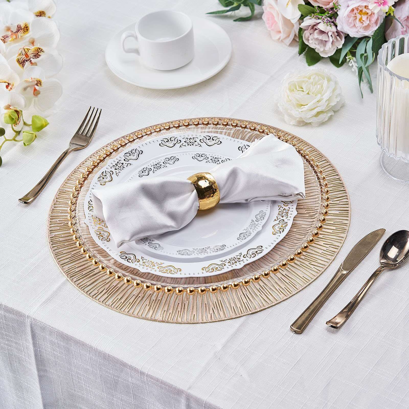 6-Pack Dining Table Mats Spiked Design Gold - Vinyl Non-Slip Surface with Modern Appeal 15"
