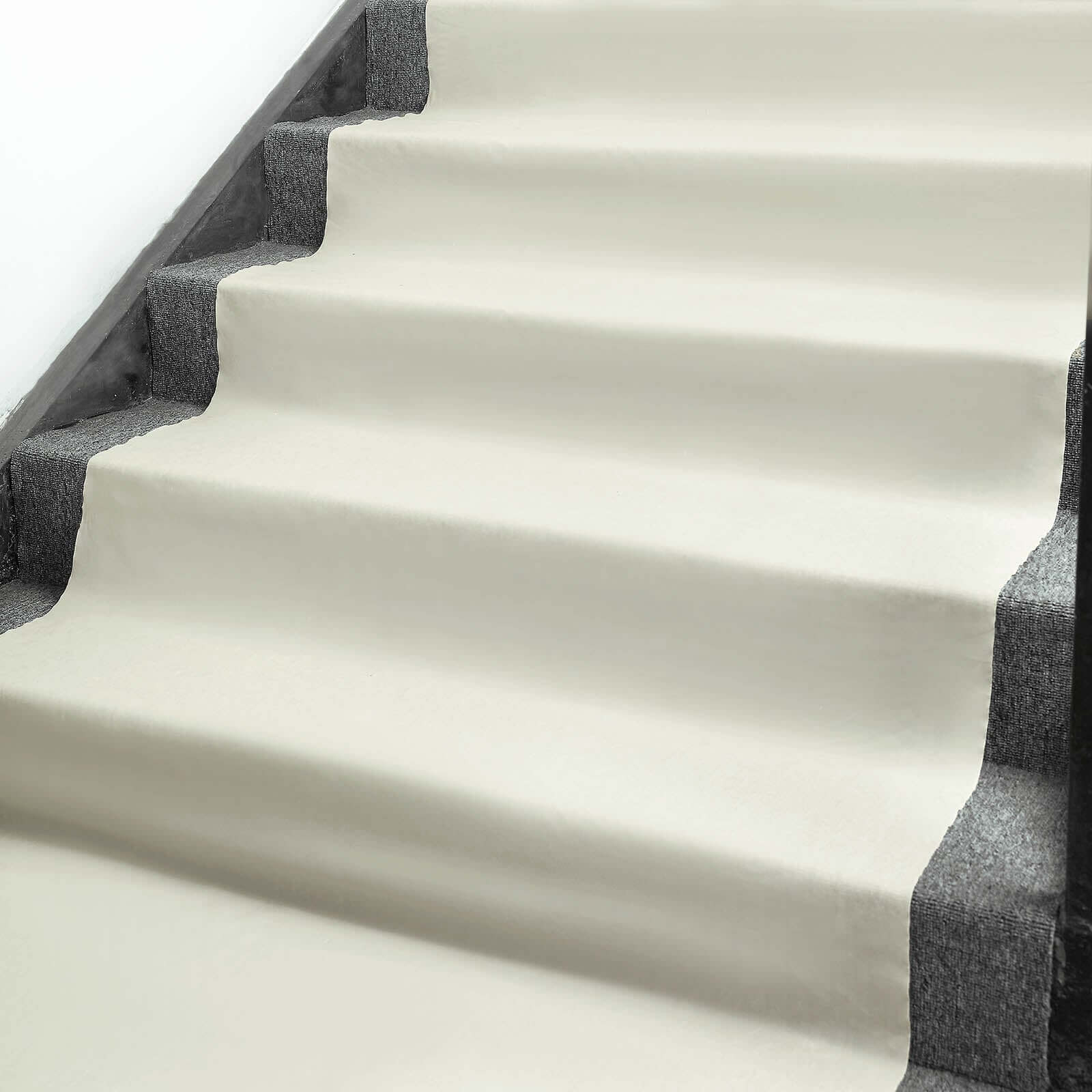 40"x100ft Ivory PVC Aisle Runner