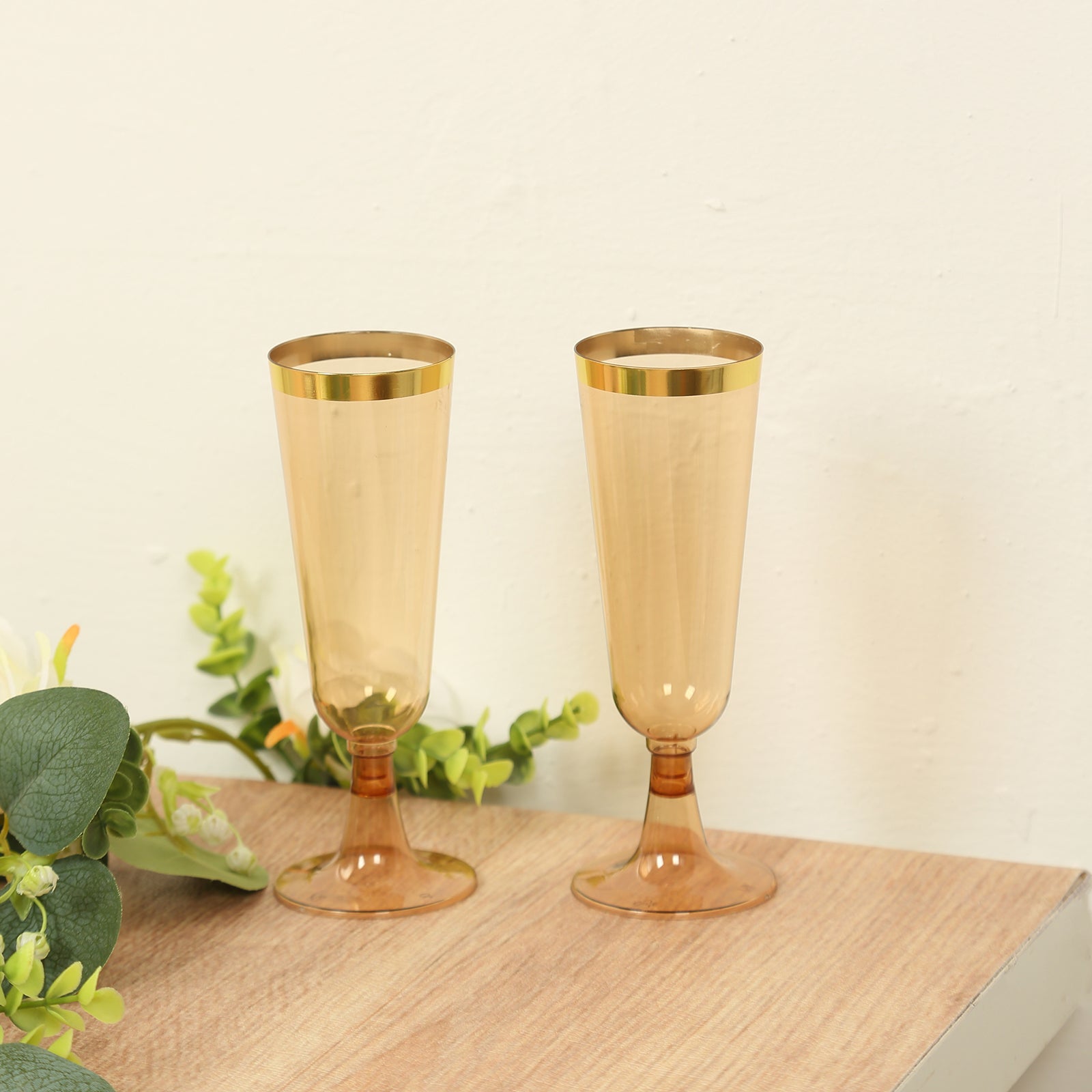 12-Pack Plastic Champagne Flutes Transparent Amber Gold with Gold Rim - Stylish Disposable Cocktail Glasses for Parties 5oz 6"