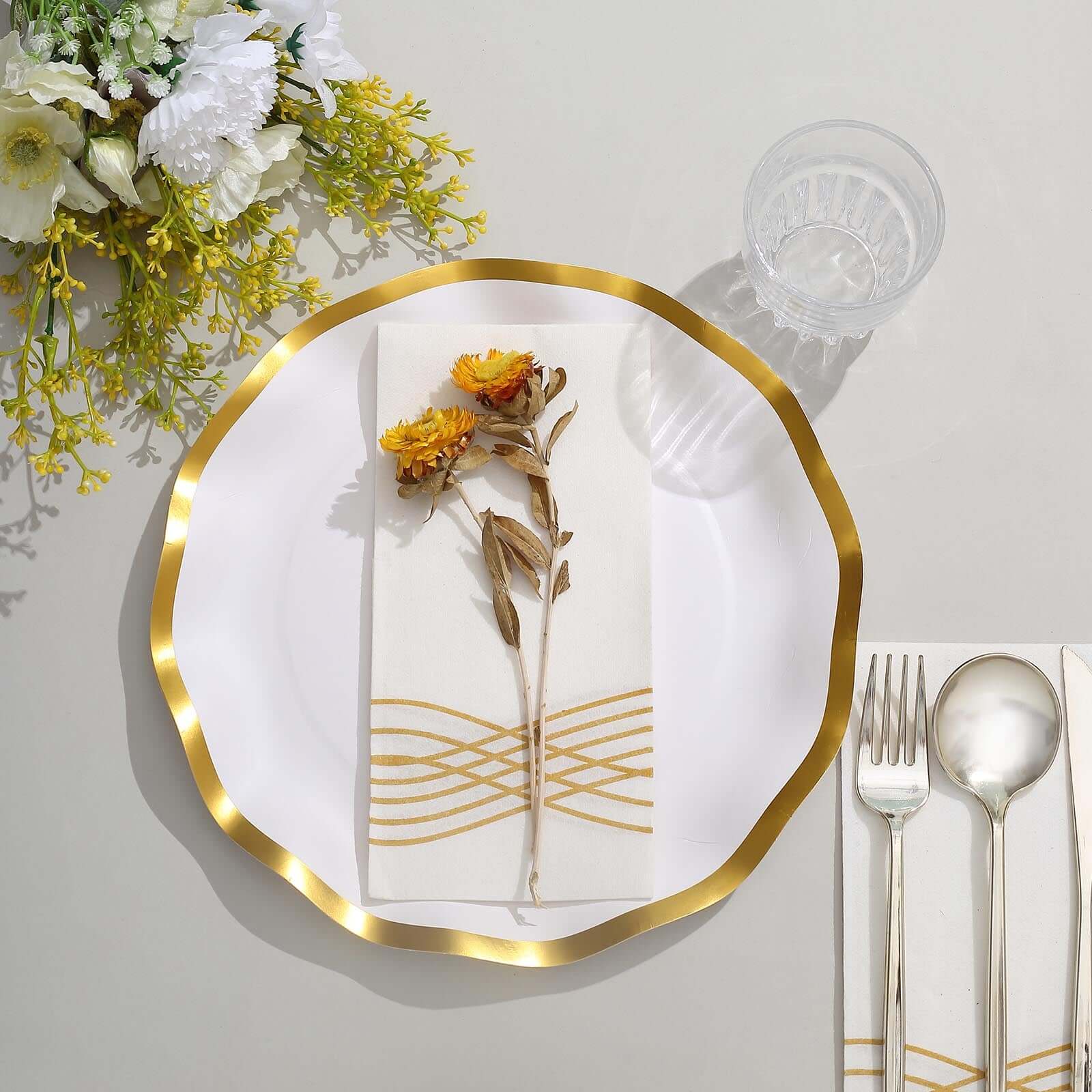 25-Pack Paper Round Dinner Plates 10" Matte White with Gold Wavy Rim - Disposable 350GSM Party Plates for Banquets & Upscale Gatherings