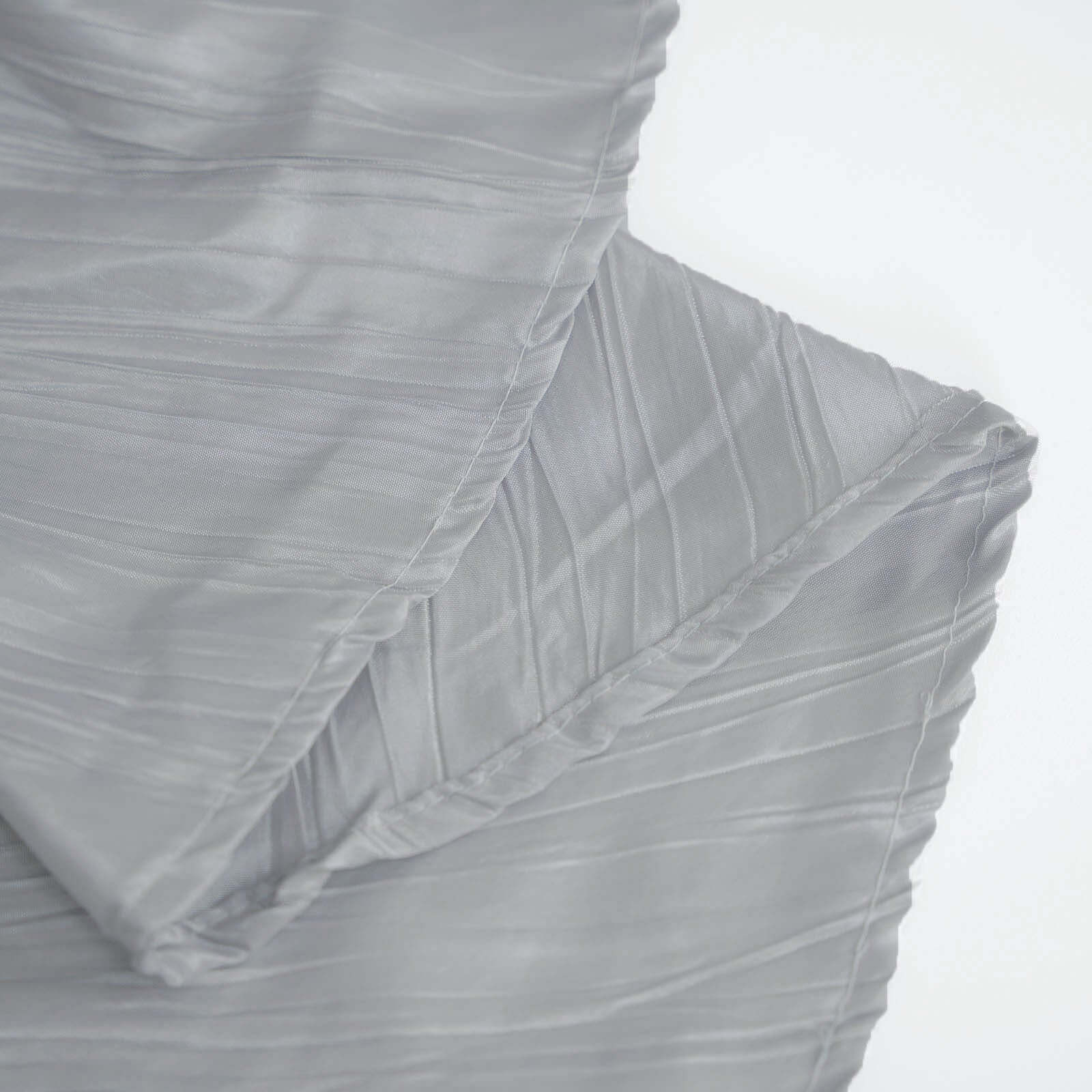 Taffeta 120" Round Tablecloth Silver - Seamless Accordion Crinkle Table Cover