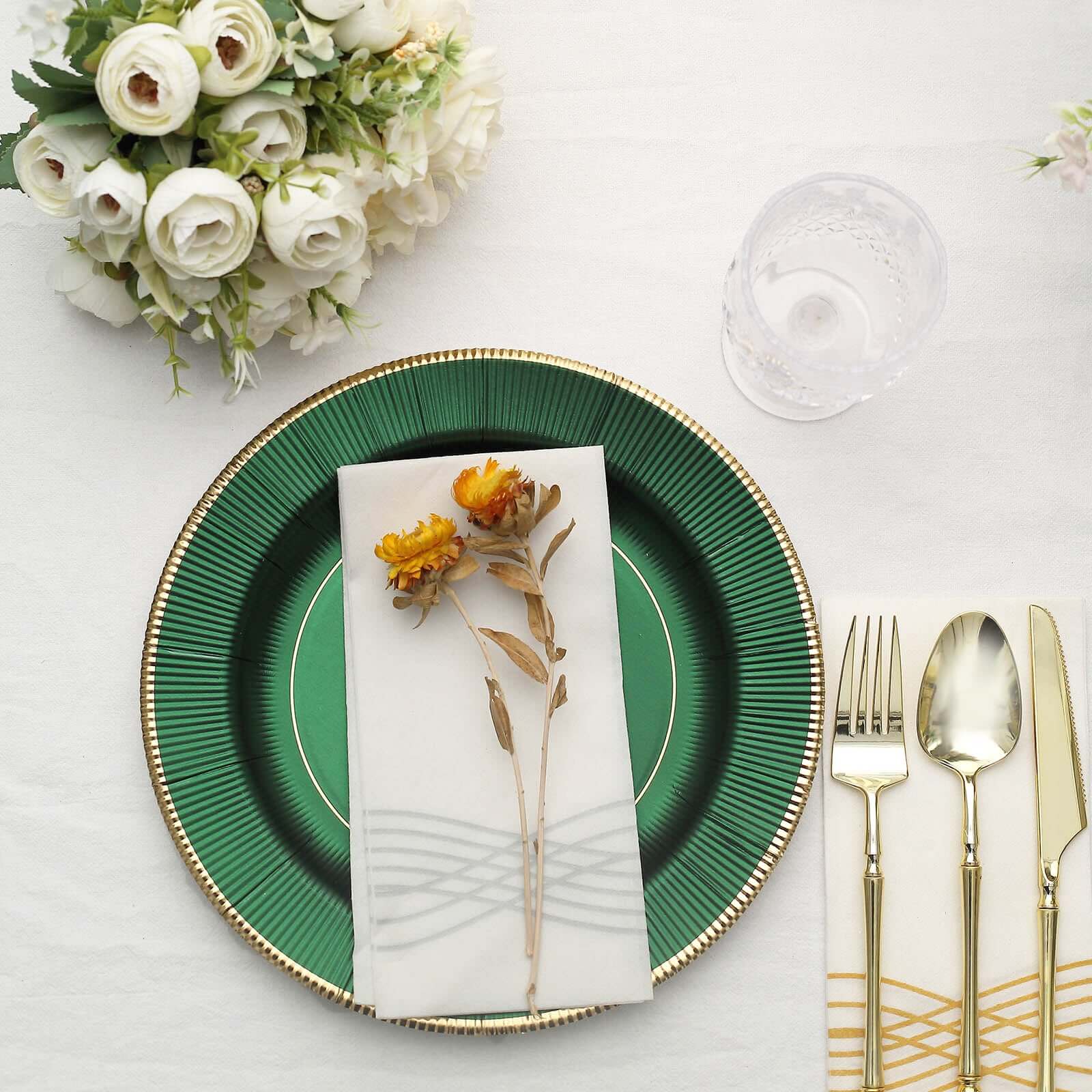 25-Pack Paper 10" Round Dinner Plates in Hunter Emerald Green Sunray Design with Gold Rim - Disposable Heavy Duty 350GSM Party Plates