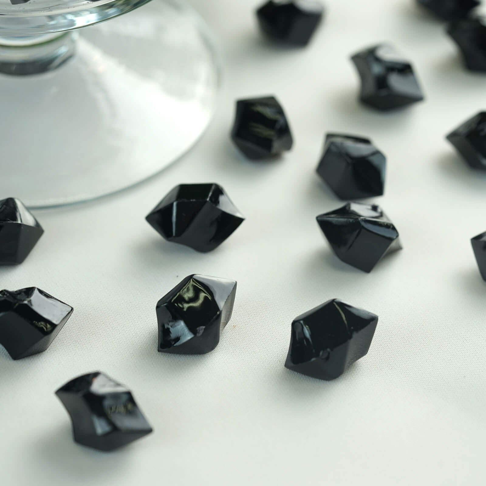 300 Pcs Acrylic Ice Bead Vase Fillers Large Black - Stylish DIY Craft Crystals for Event Decor & Wedding Tables