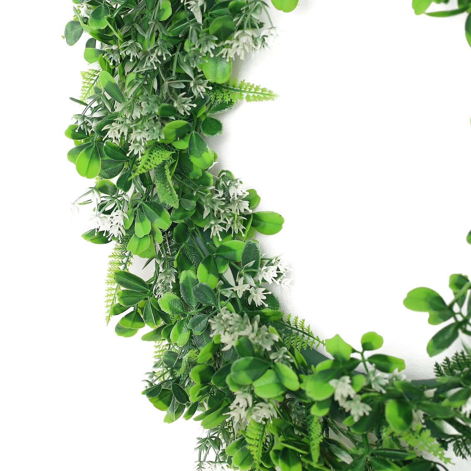 2 Pack 22" White Green Artificial Lifelike Boxwood Fern Mix Spring Wreaths