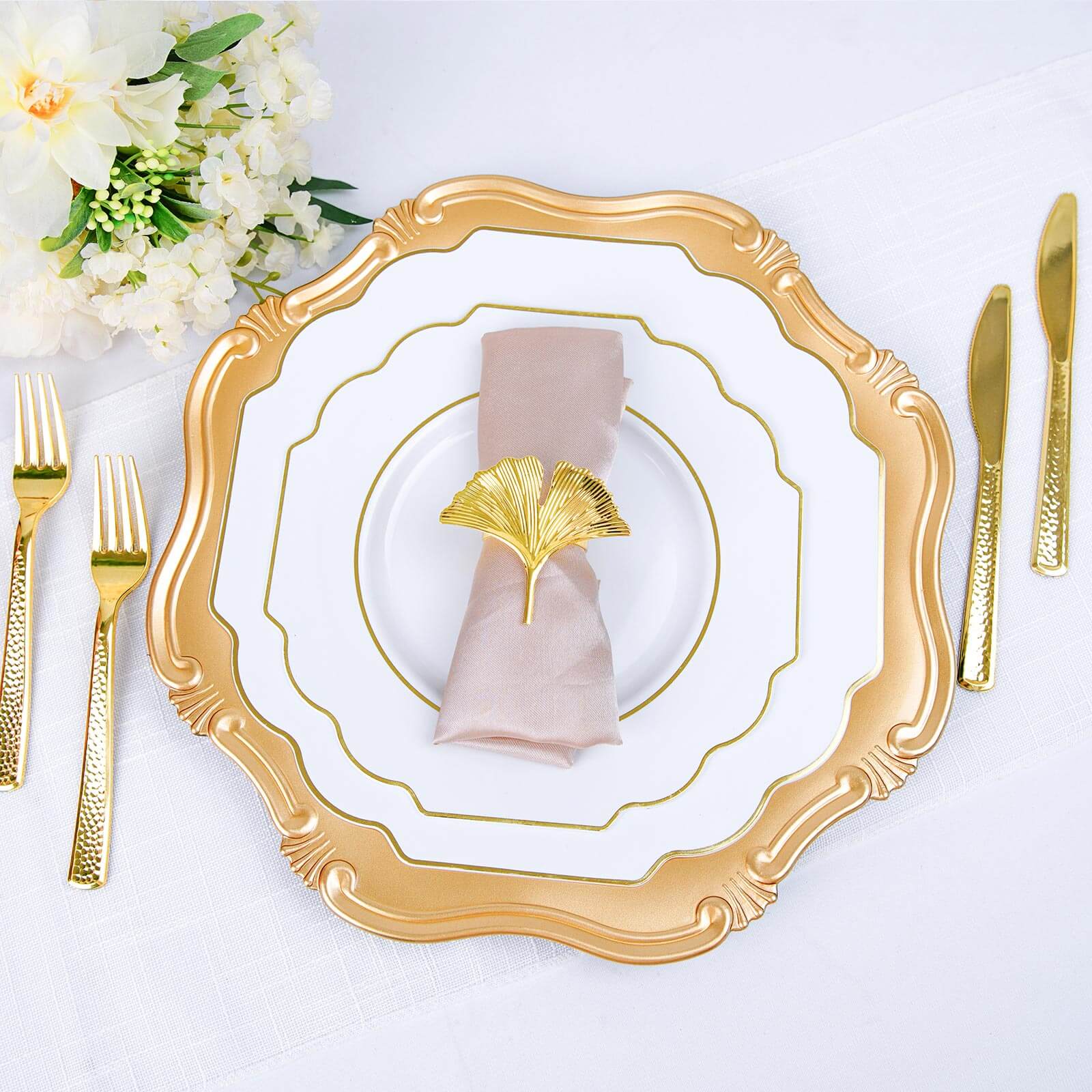 4 Pack Metallic Gold Ginkgo Leaf Napkin Rings, Ornate Design Linen Napkin Holders