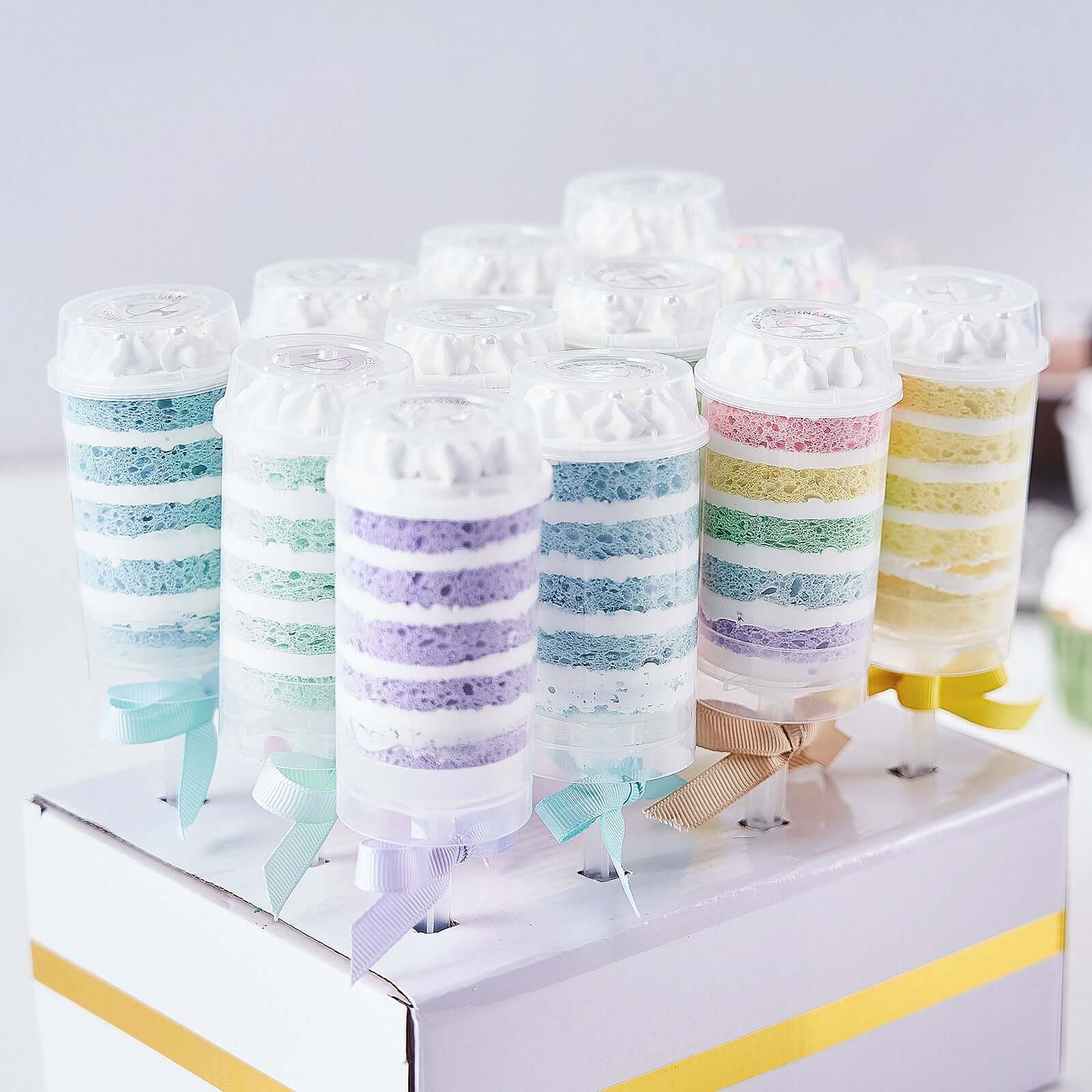 12-Pack Plastic Cake Push-Up Pops Clear with Holder - Easy-to-Use Push Pop Containers for Layered Desserts Jello & Candy Displays