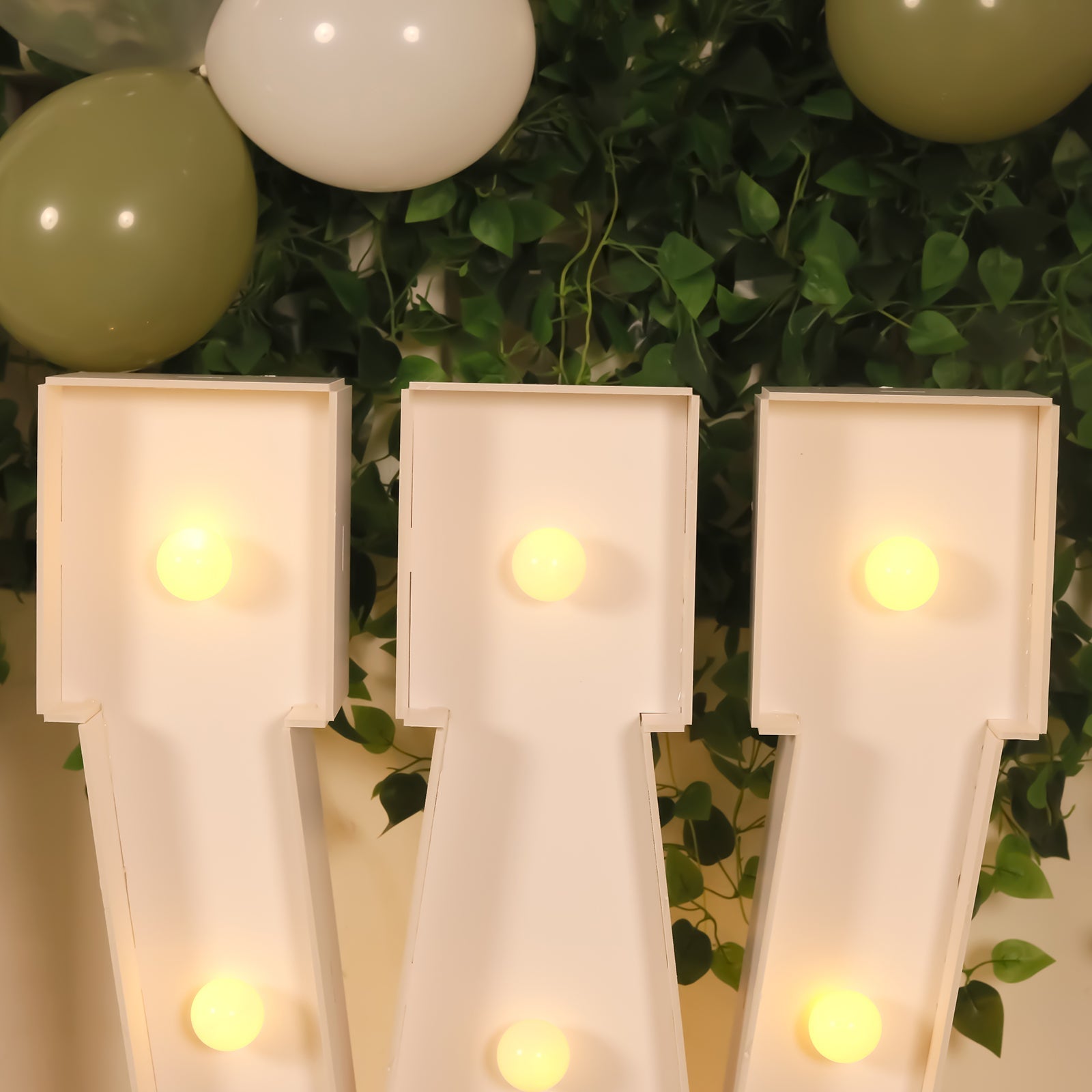 Giant LED Marquee Light Up Letter "W", White 4ft Pre-Cut Foam Board with 10 Warm White Battery Operated LEDs, Glue Gun and Sticks