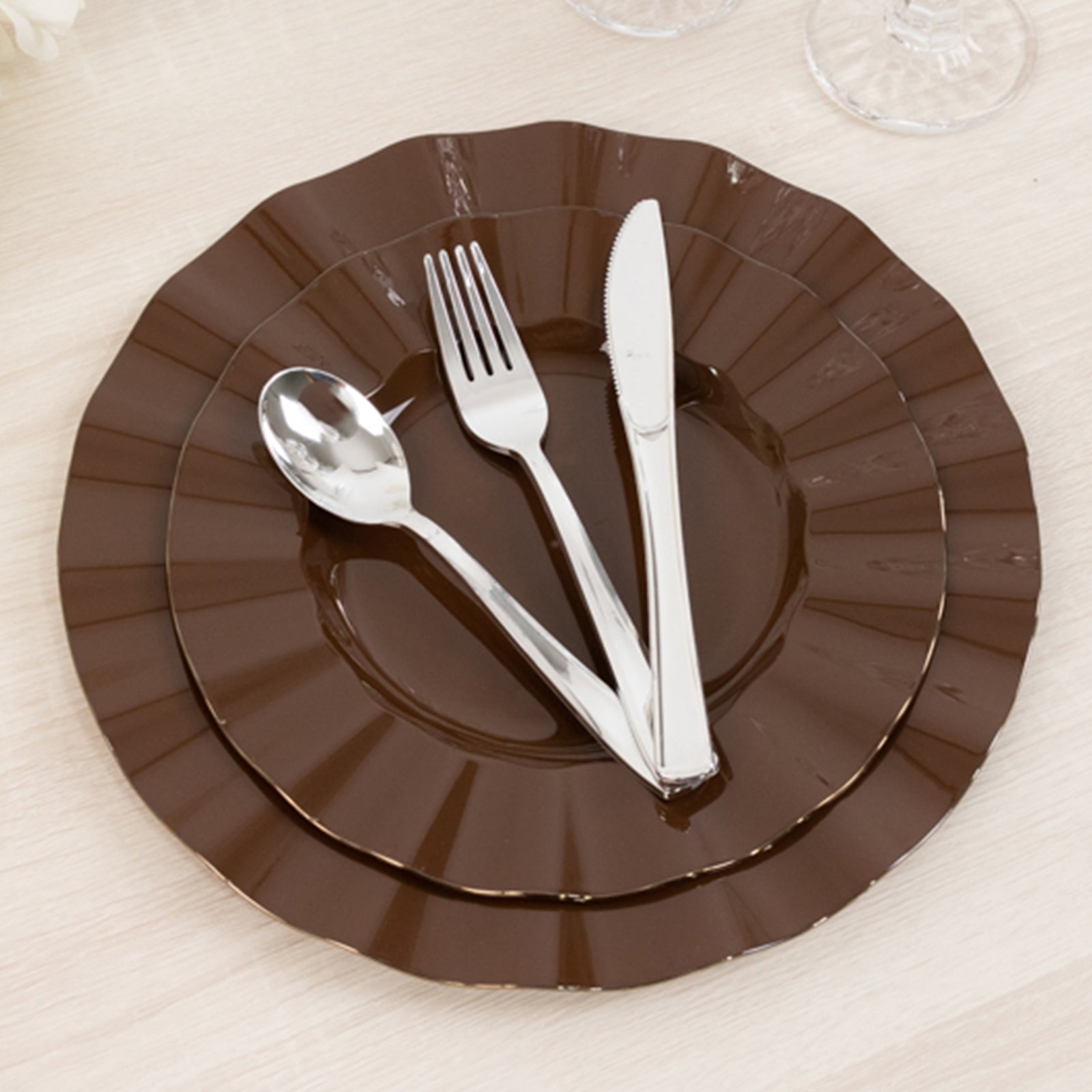 10-Pack Plastic 9" Round Dinner Plates in Cinnamon Brown Ruffled Rim with Gold Edging - Sturdy Disposable Dinnerware