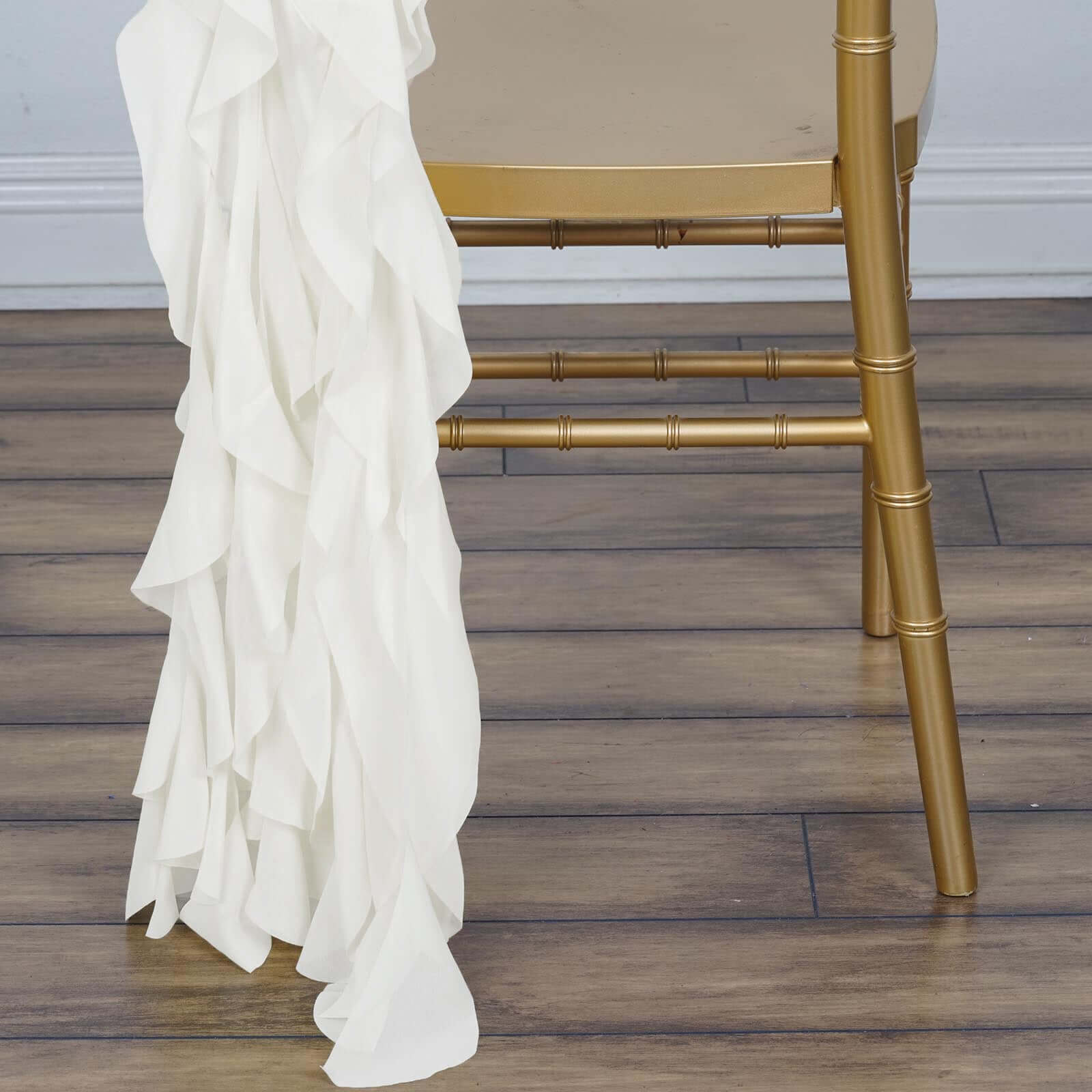 1 Set Chiffon Hoods Chair Sashes with Willow Ruffles Design Ivory - Stylish Chair Bow Decor