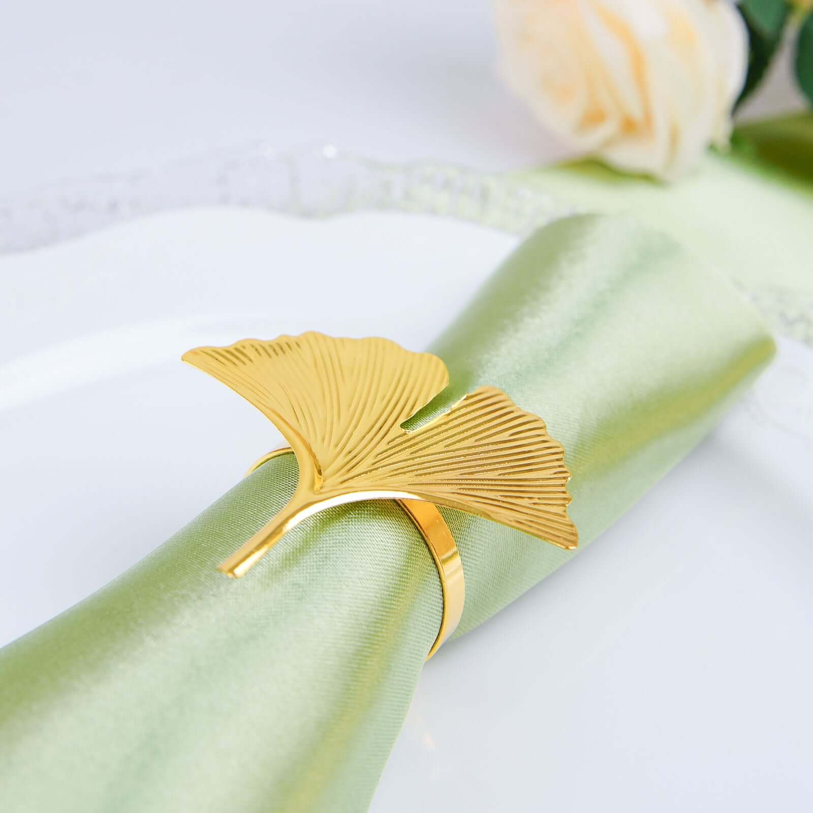 4 Pack Metallic Gold Ginkgo Leaf Napkin Rings, Ornate Design Linen Napkin Holders