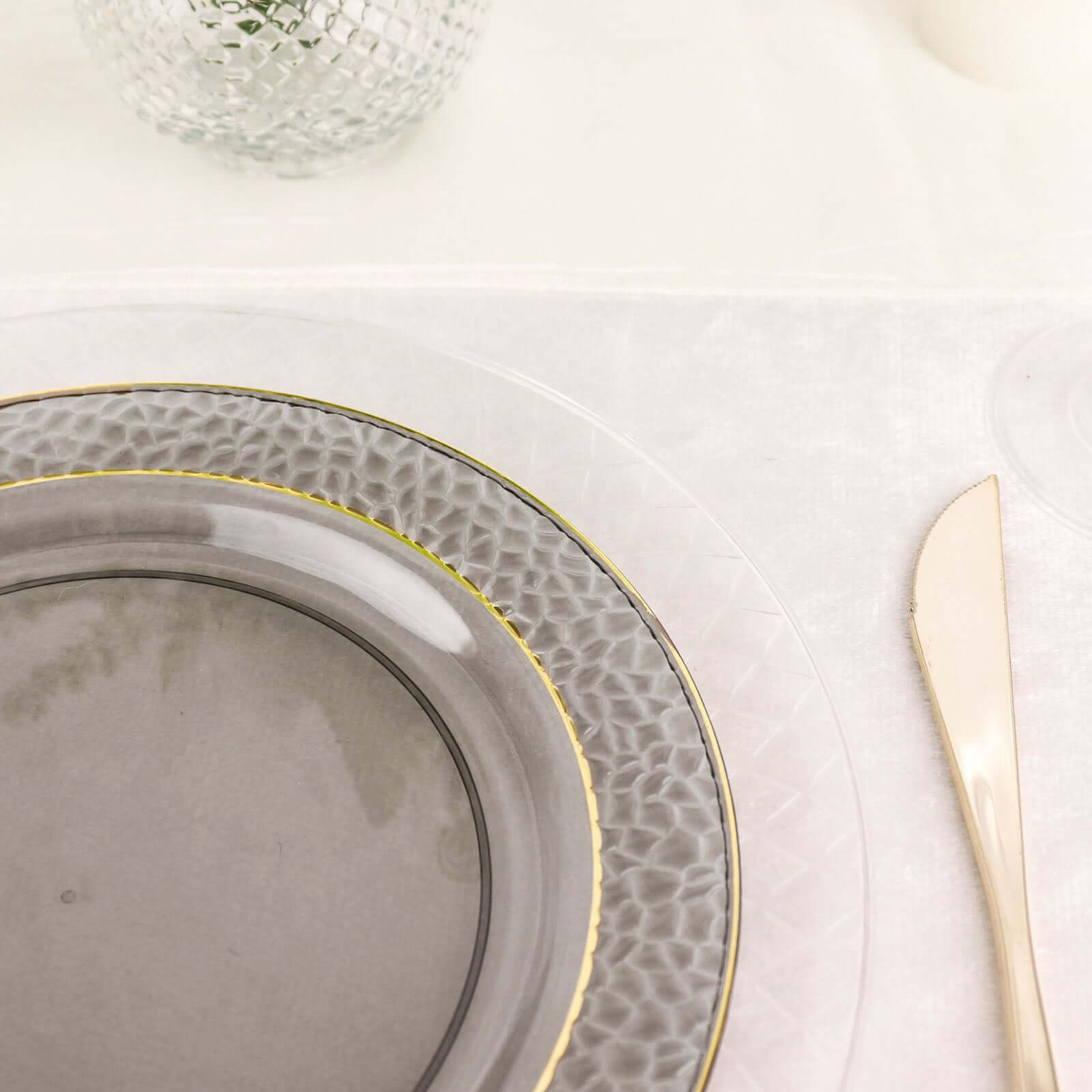 10-Pack Plastic 7.5" Round Appetizer Plates in Opaque Black Hammered Design with Gold Rim - Disposable Salad Plates for Chic Banquets & Special Occasions