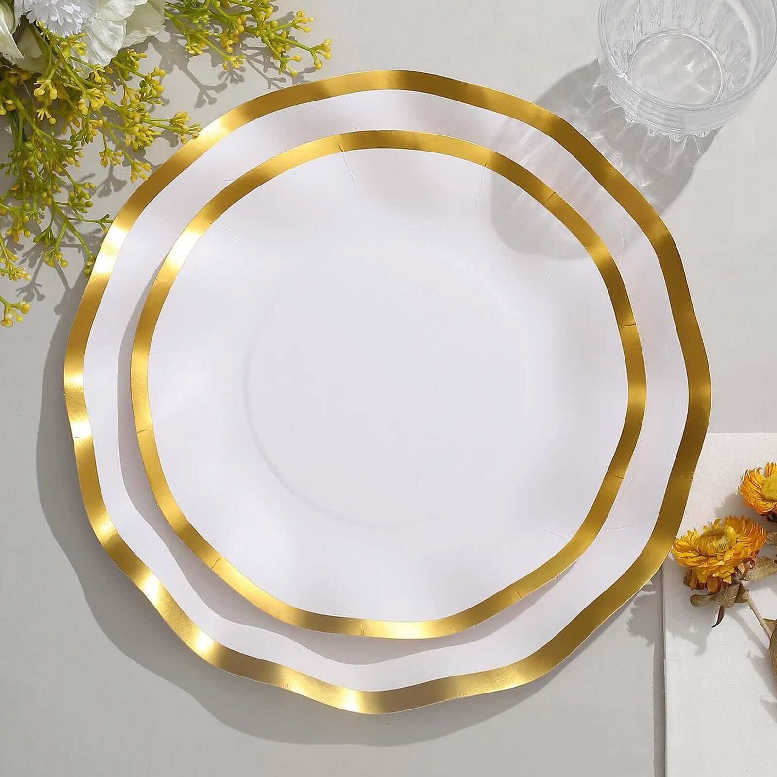 25-Pack Paper Round Dessert Plates 8" Matte White with Gold Wavy Rim - Disposable 350GSM Salad Plates for Banquets & Upscale Gatherings