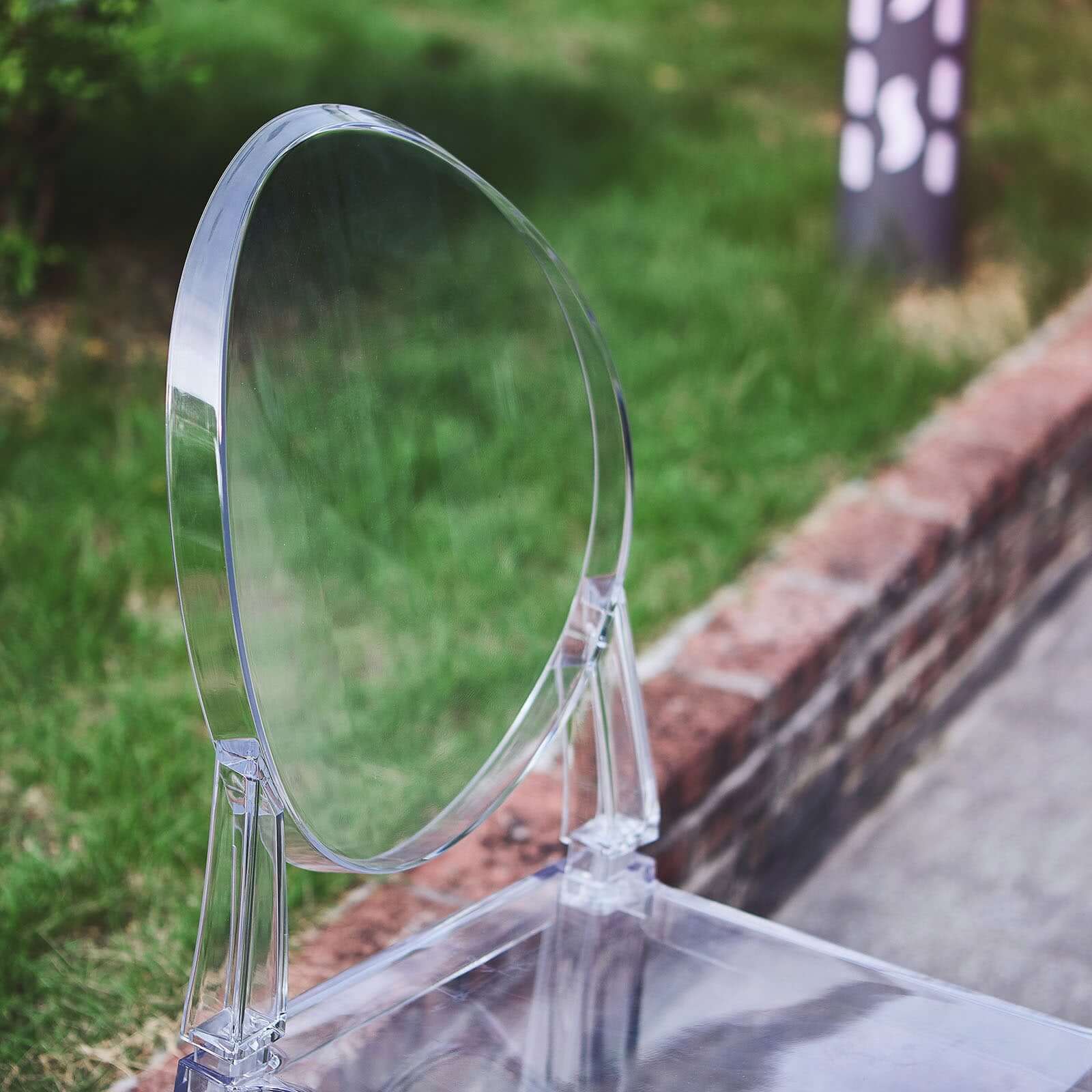 Acrylic Ghost Chair with Oval Back for Banquet Use Clear - Sleek Transparent Armless Accent Chair for Weddings & Gatherings