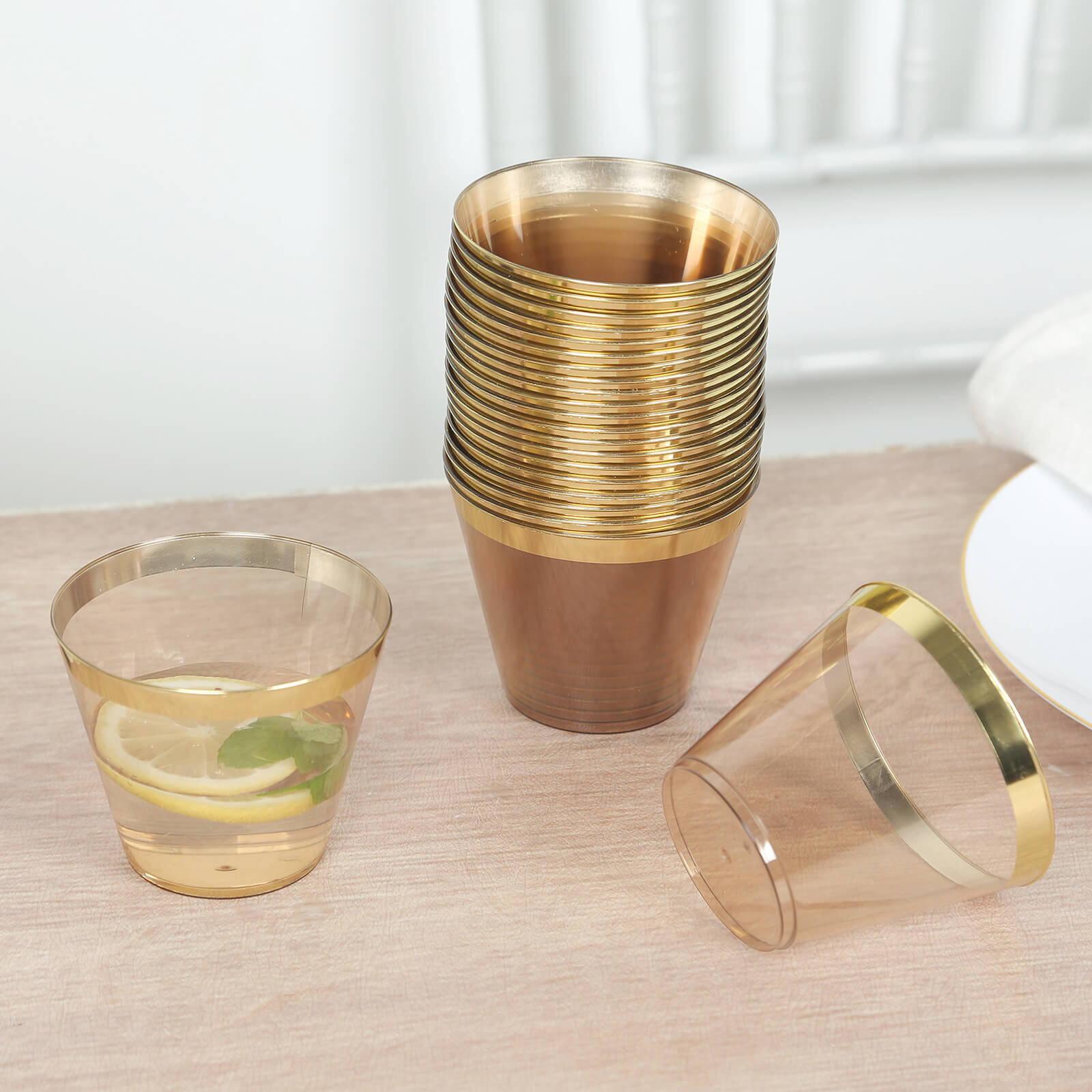 25-Pack Plastic Party Cups Transparent Amber Gold Crystal with Gold Rim - Stylish Short Disposable Glasses 9oz
