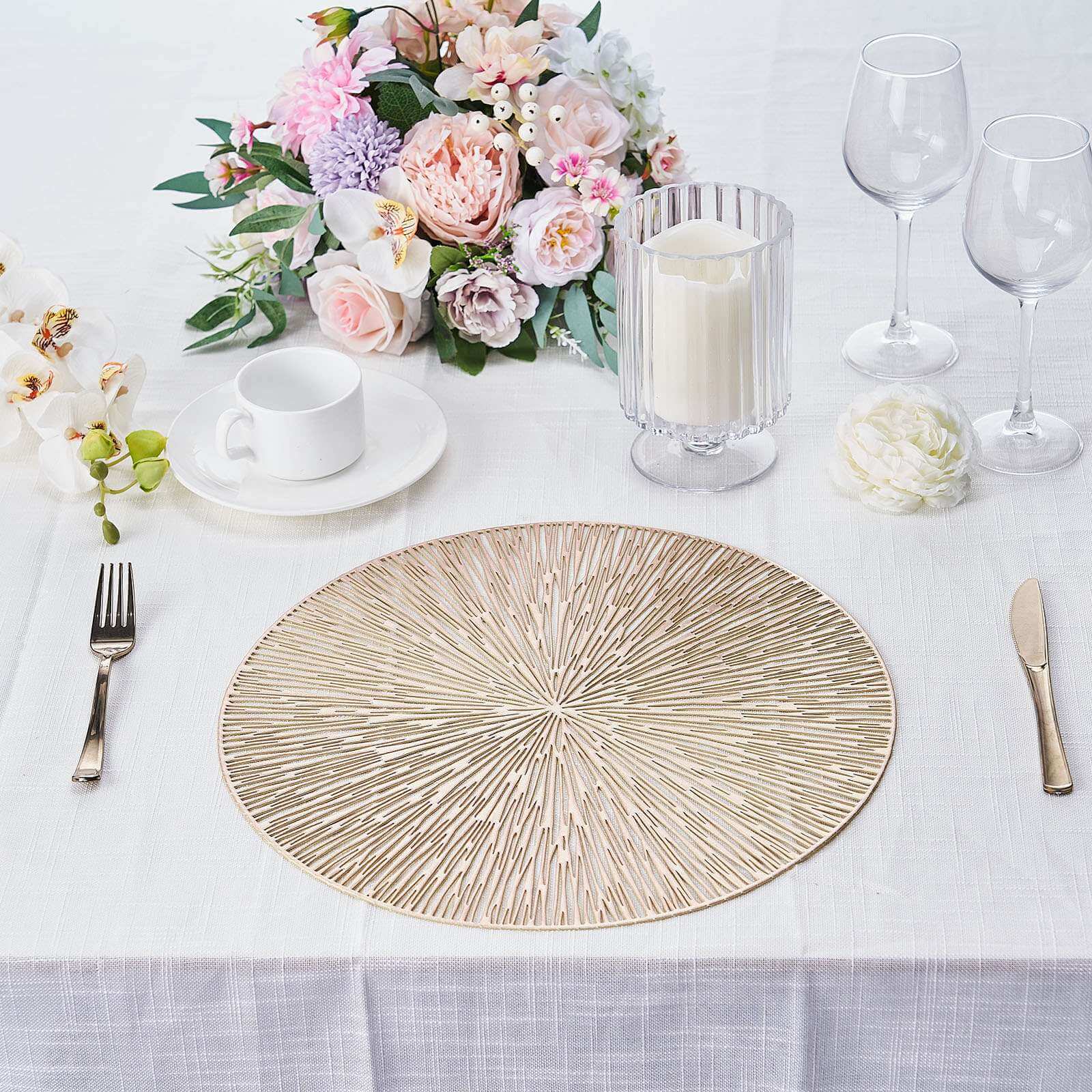 6-Pack Dining Table Mats Spiked Design Gold - Vinyl Non-Slip Surface with Modern Appeal 15"