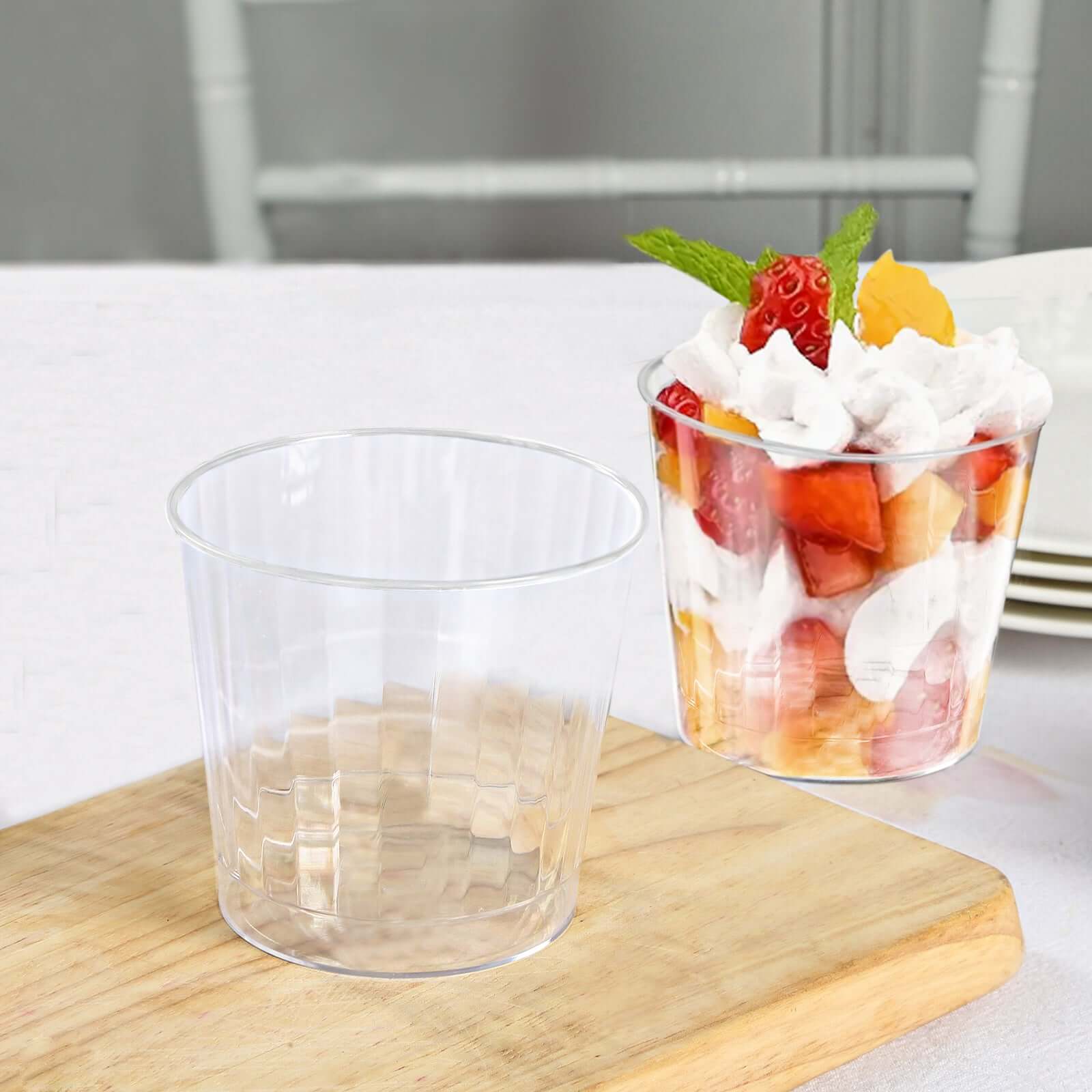 25-Pack Plastic Party Cups Crystal Clear with Rounded Rim - Durable Hard Disposable Drinkware 9oz