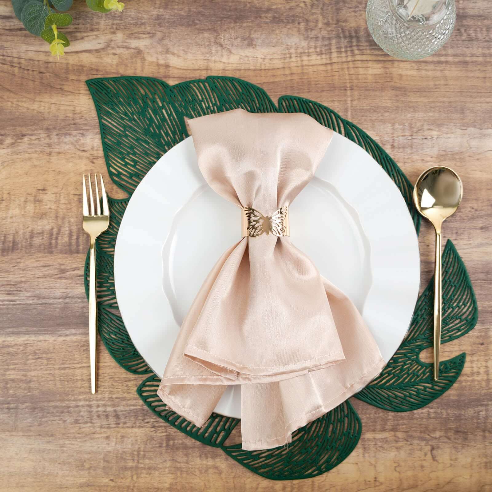 6-Pack Dining Table Mats Monstera Leaf Design Green - Vinyl Non-Slip Surface for Tropical Themes 18"