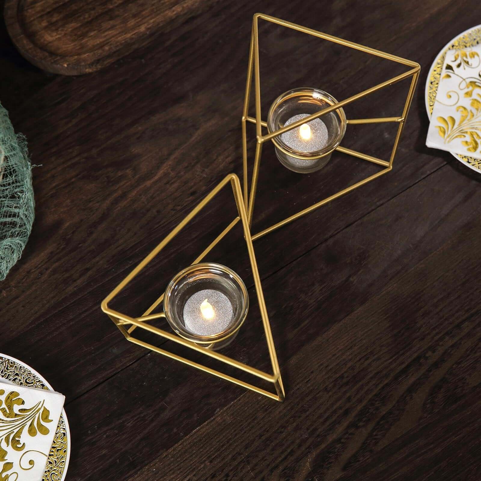 Set of Metal Candle Holders Linked Geometric Design Gold - Chic Votive Glass Decor for Events & Gatherings 9"