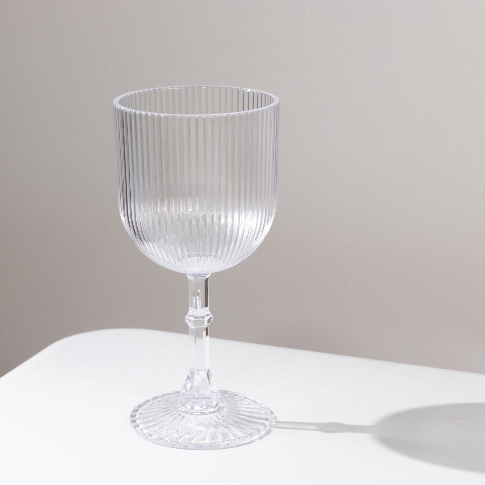 12-Pack Plastic Goblets Clear Vintage Ribbed Pattern - Reusable Shatterproof Glassware 9oz