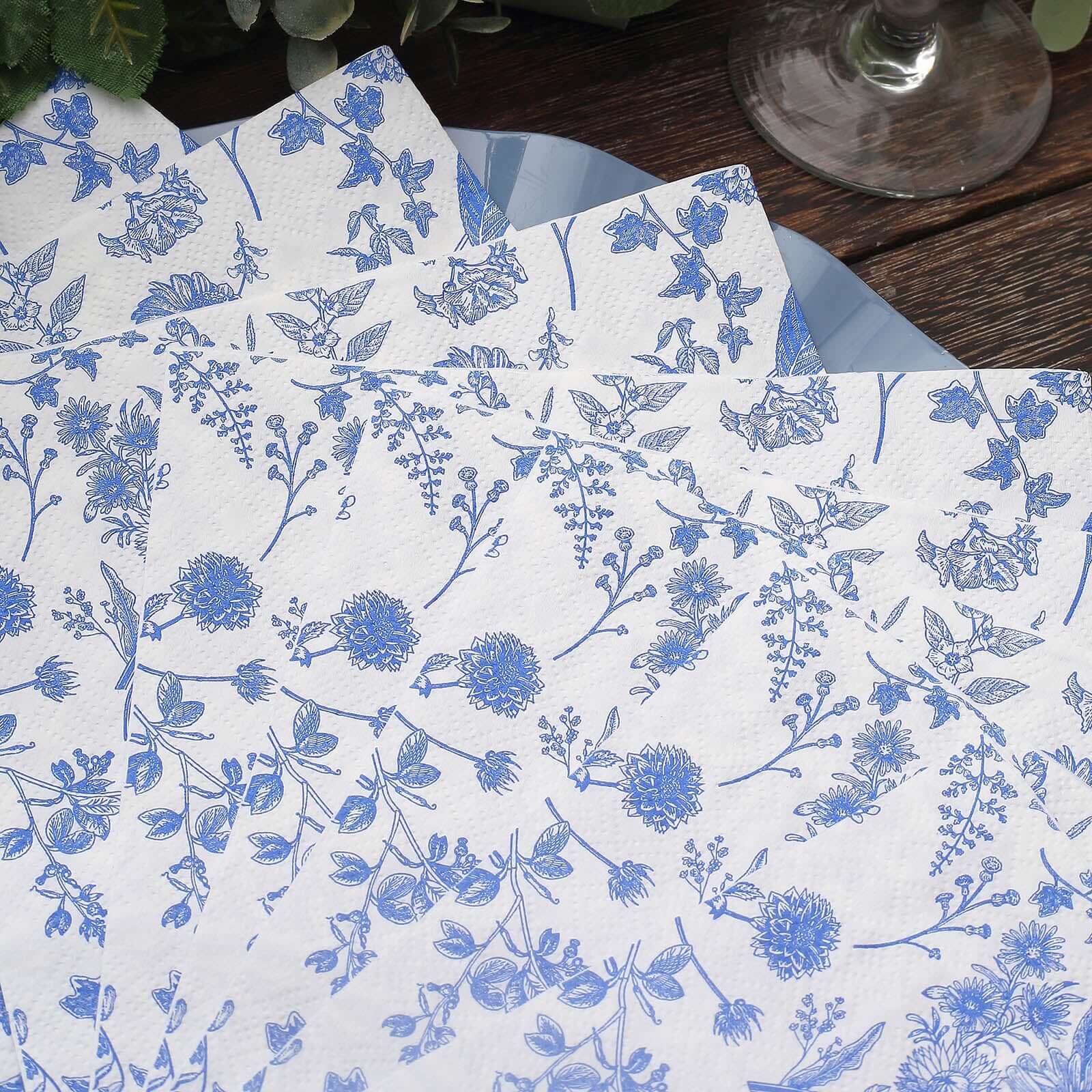 20-Pack Paper Cocktail Napkins with French Toile Print White/Blue - Disposable 2 Ply Beverage Napkins for Events 5"x5"