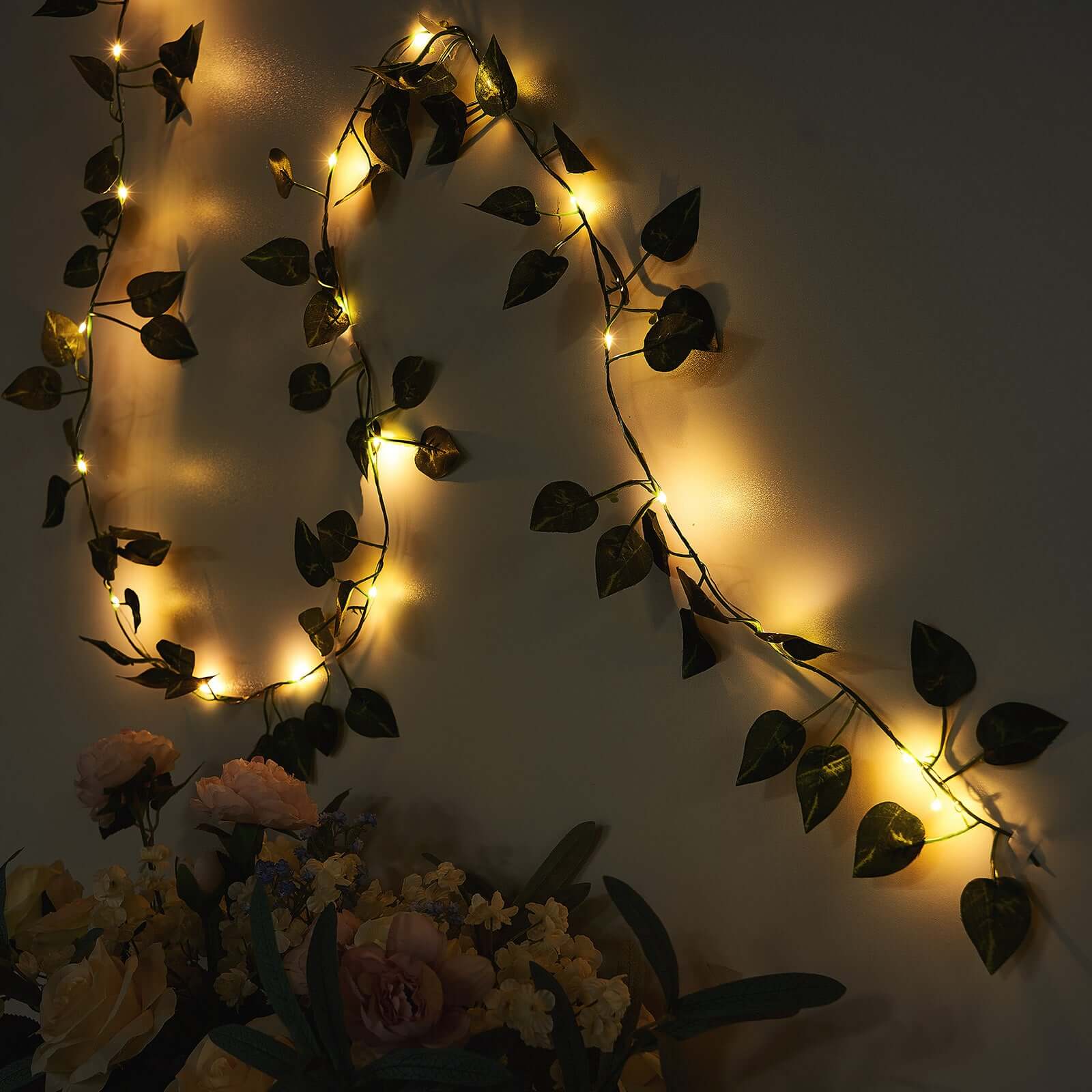 7ft Warm White 20 LED Green Leaf Garland Vine Lights, Battery Operated Artificial Arrowroot String Lights