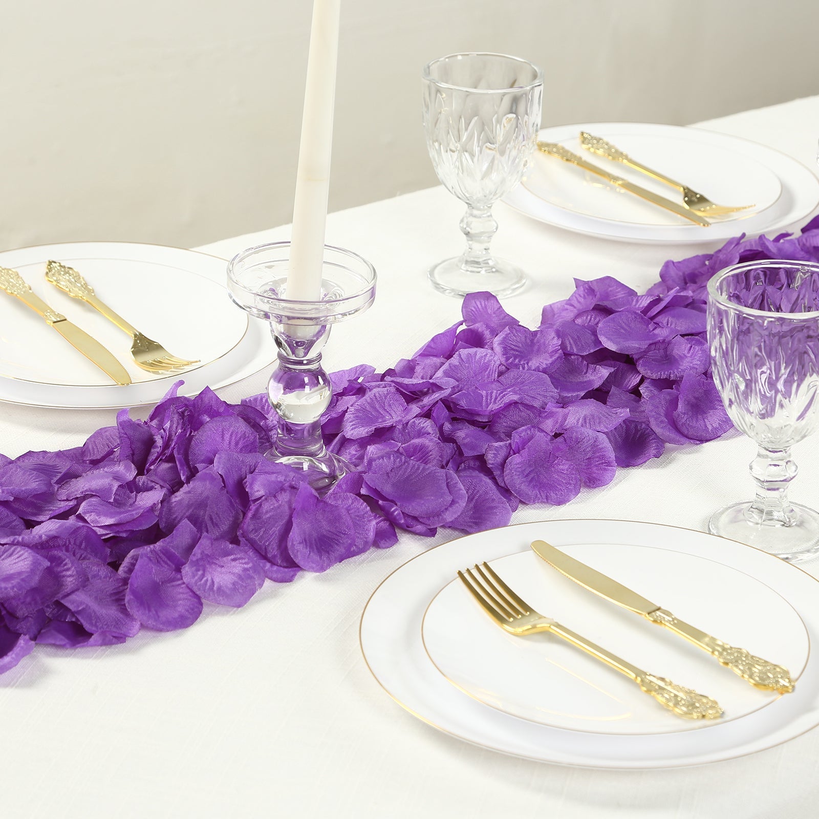 500-Pack Rose Petals Round Design Purple Silk Confetti - Decorative Scatters for Tables and Floors
