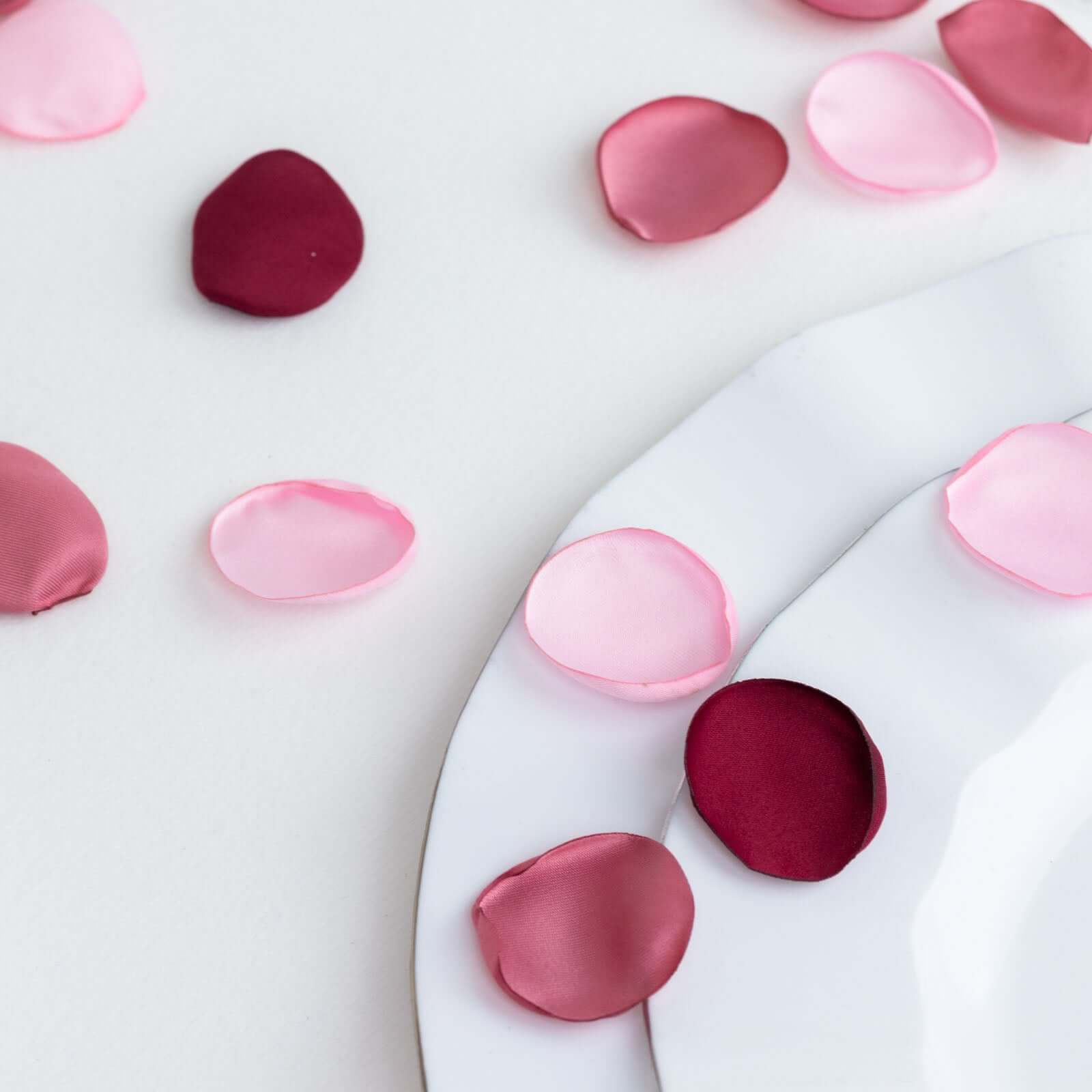 400-Pack Rose Petals Life-Like Flower Confetti Dusty Rose Mix Matte Silk Round - Decorative Event Table Scatters 2"
