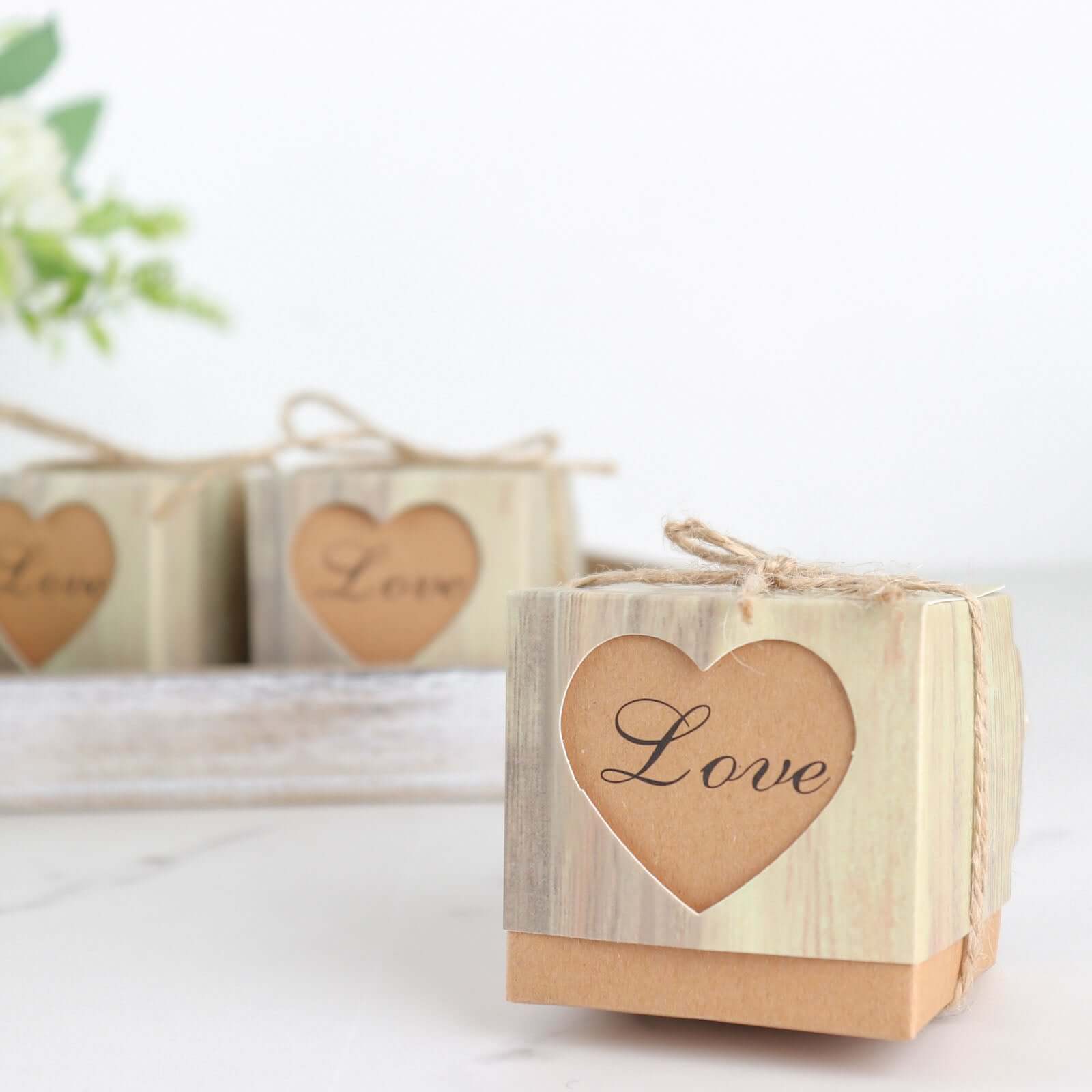25 Pack 2.5" Rustic Wood Pattern Natural Brown Paper Candy Gift Boxes, Square Party Favor Boxes with Burlap Jute Twine and Love Heart Cut Out