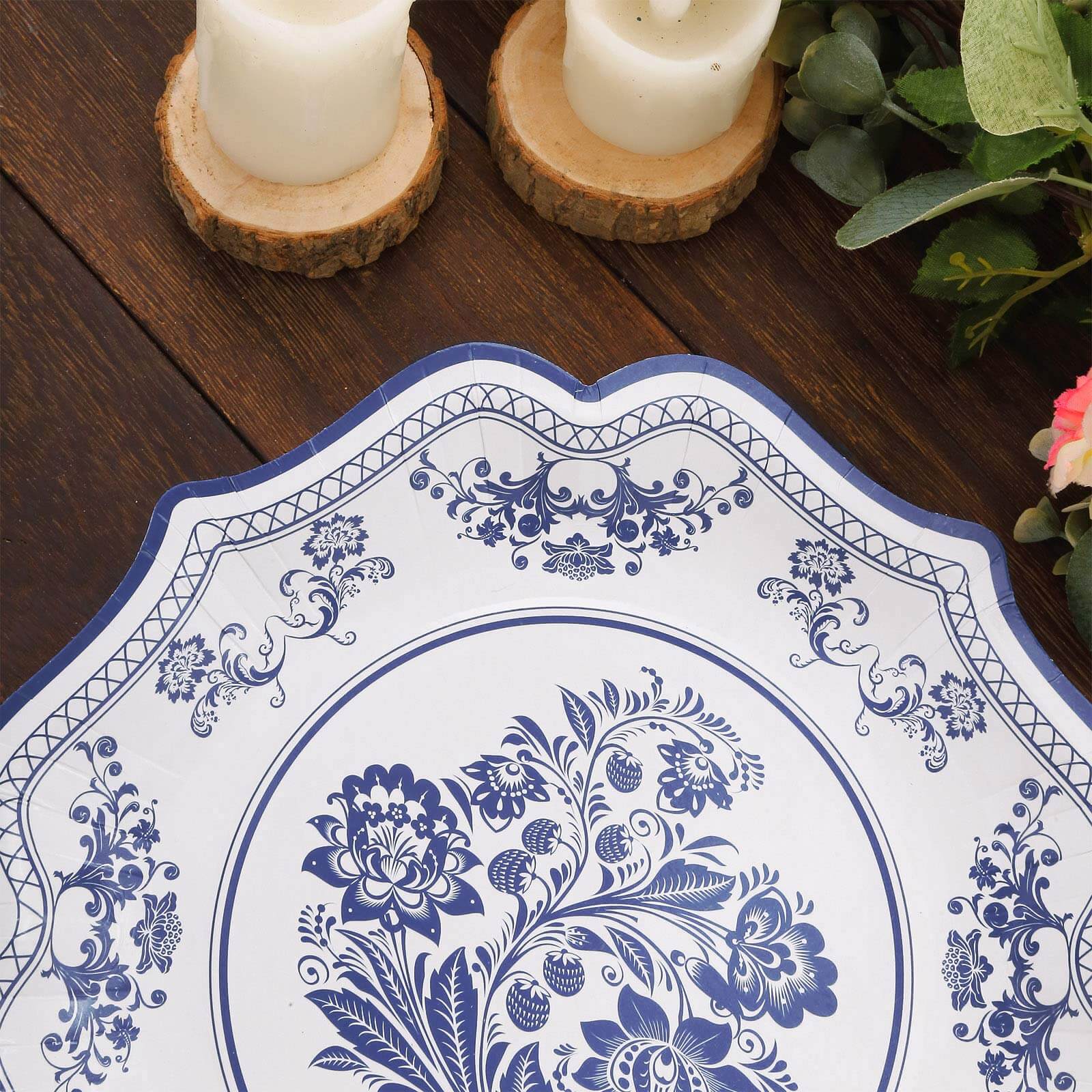 25-Pack Paper Dinner Plates in White Light Blue Damask Floral Print & Scallop Rim - Stylish Disposable 300GSM Floral Party Plates 10"