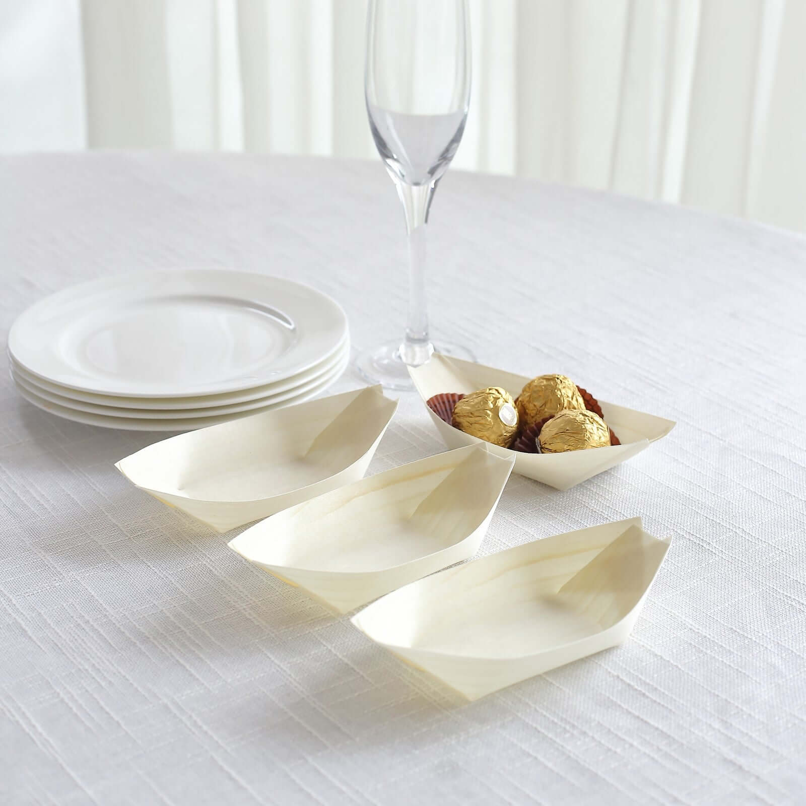 50-Pack Pine Wood Boat Shaped Food Trays Natural Compostable Design - 100% Biodegradable Sushi Snack Plates 6"