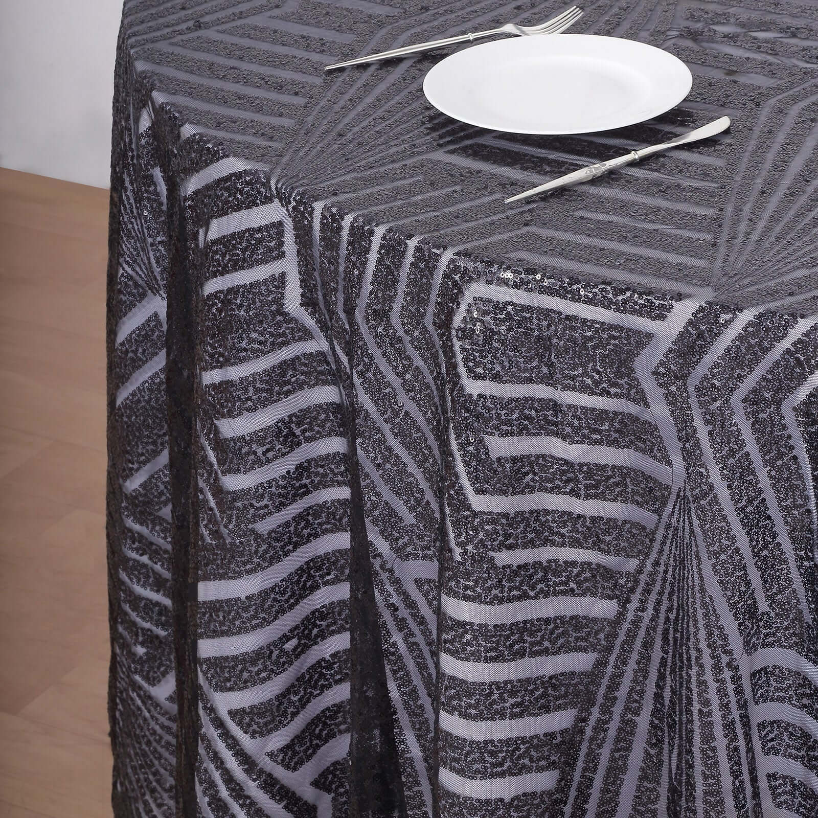 Sequin 120" Round Tablecloth Black - Seamless Diamond Glitz Table Cover