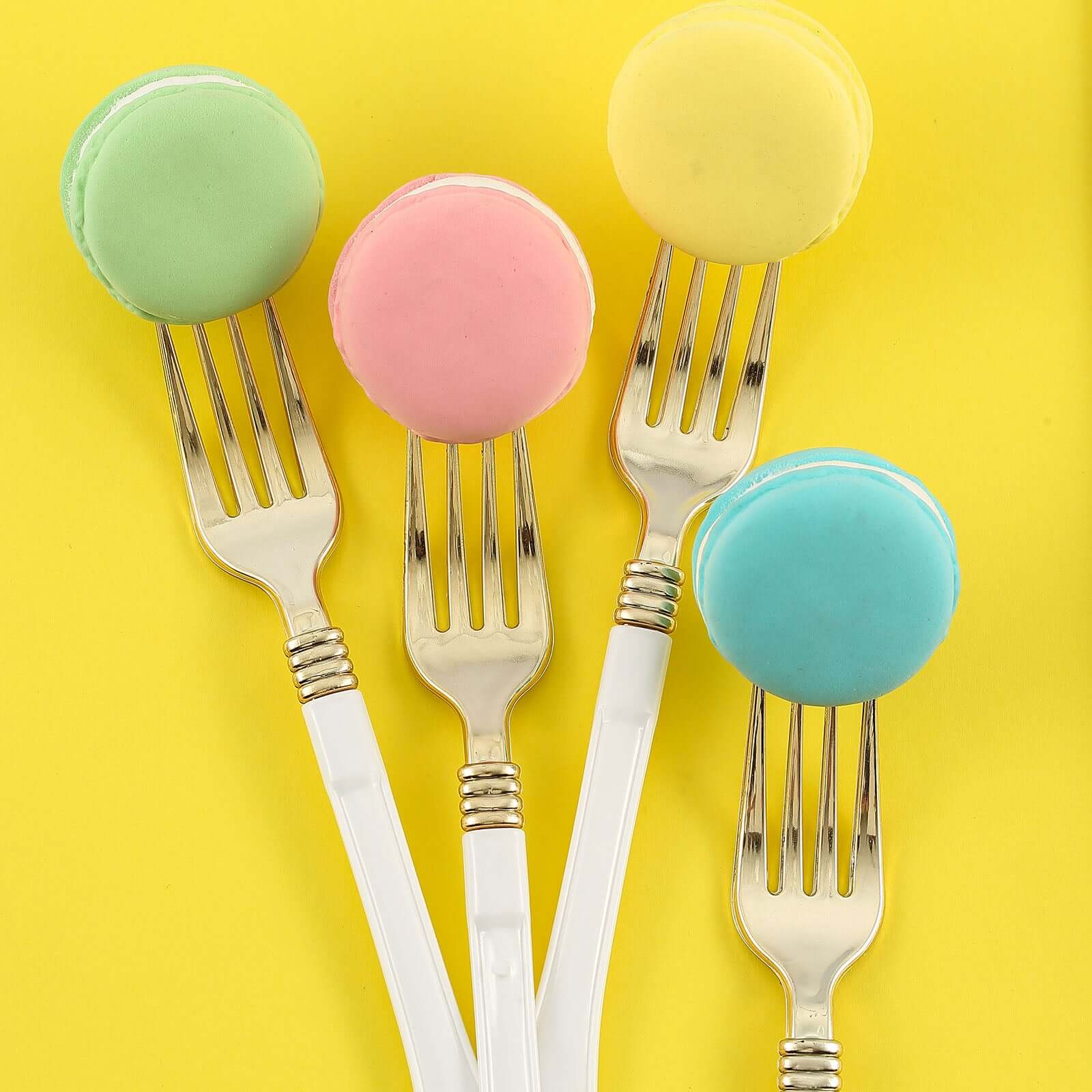 24-Pack Plastic Forks Gold with White Handles - Durable Food Safe Disposable Silverware for Lunch Buffets & Catering Services 7"