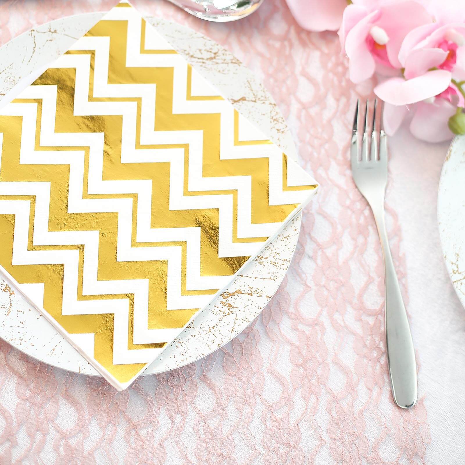 20-Pack Paper Dinner Napkins with Chevron Design Metallic Gold - Disposable 3 Ply Cocktail Napkins for Weddings