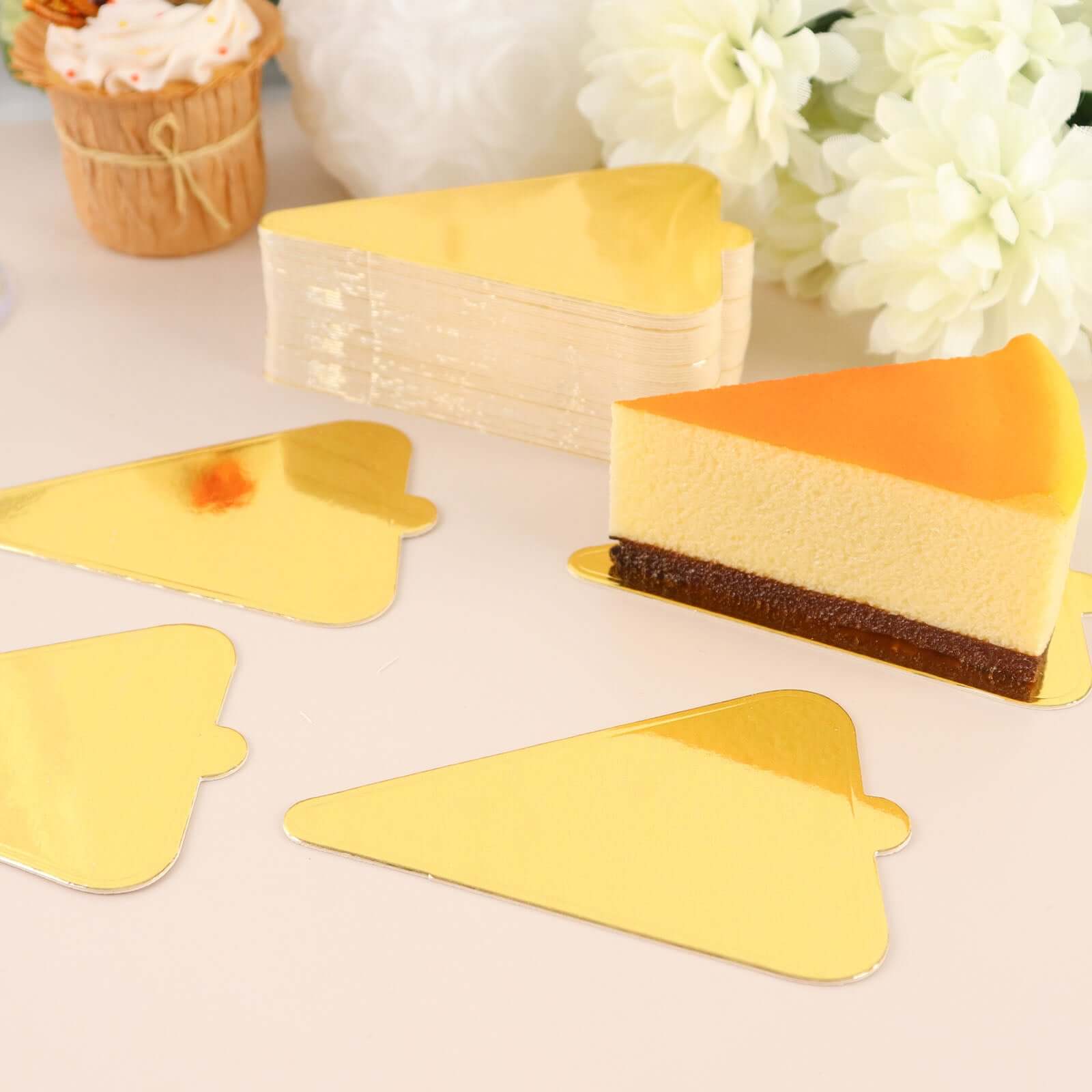 50-Pack Triangle Cake Boards in Gold Cardboard - Grease Proof Mini Paper Trays for Pastries Cupcakes & Dessert Slices 2.8"x 4.5"