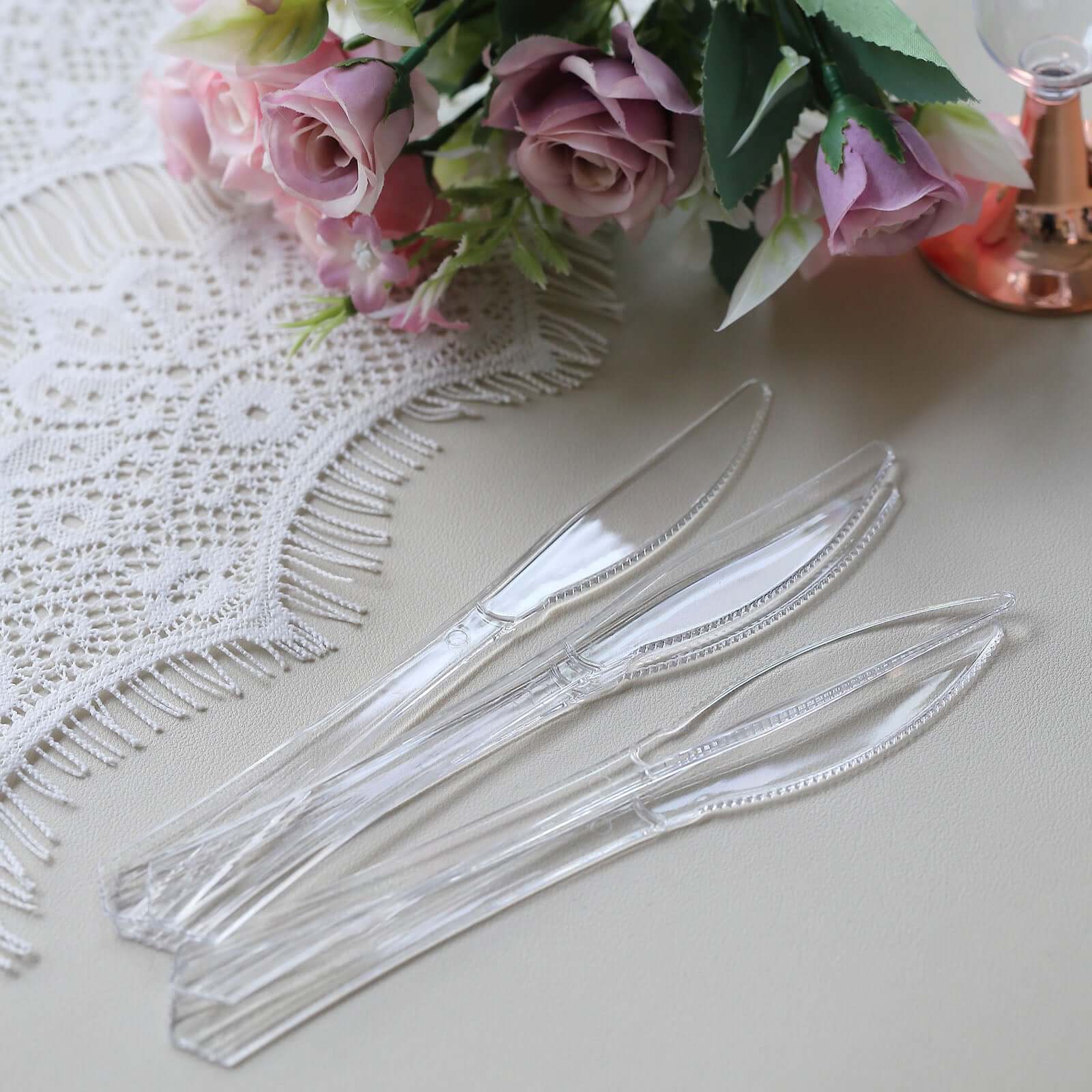 25-Pack Plastic Knives Clear Heavy Duty with Fluted Handles - Durable Disposable Utensils 7"