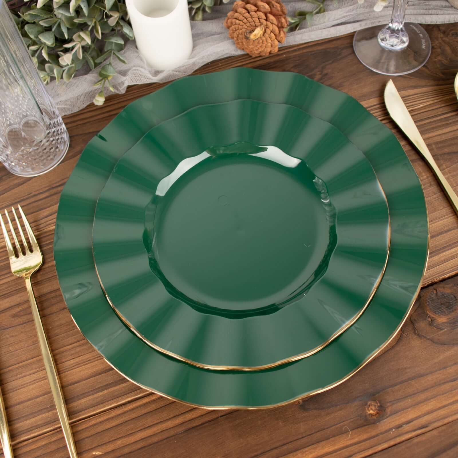 10-Pack Plastic 9" Round Dinner Plates in Hunter Emerald Green Ruffled Rim with Gold Edging - Sturdy Disposable Dinnerware