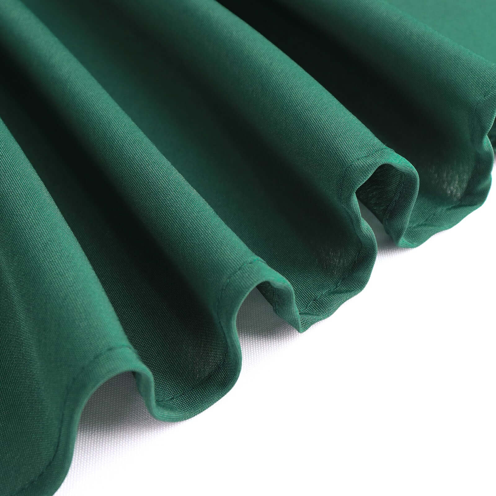 Polyester 108" Round Tablecloth Hunter Emerald Green - Wrinkle-Resistant Table Cover