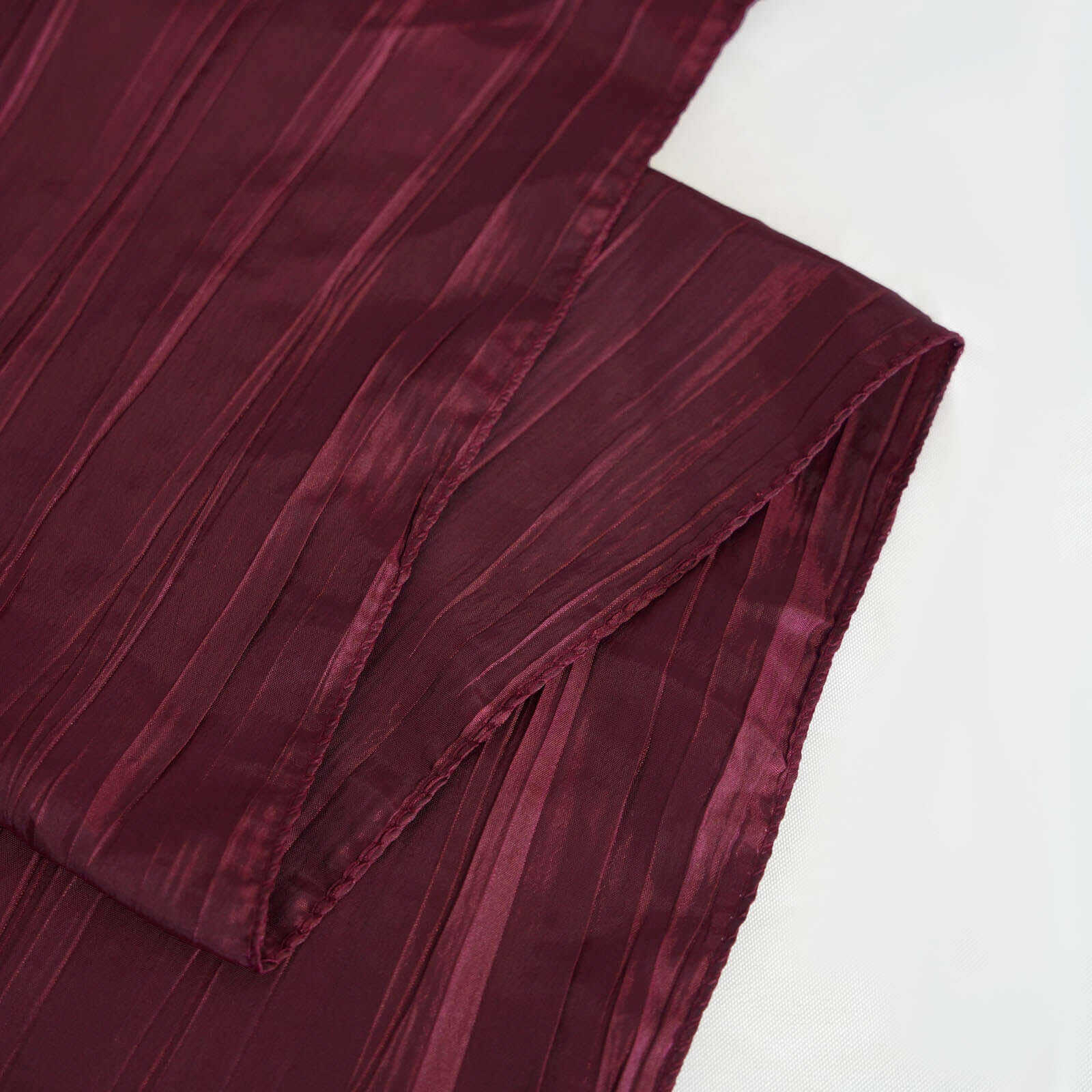 Taffeta 90"x132" Rectangle Tablecloth Burgundy - Seamless Accordion Crinkle Table Cover