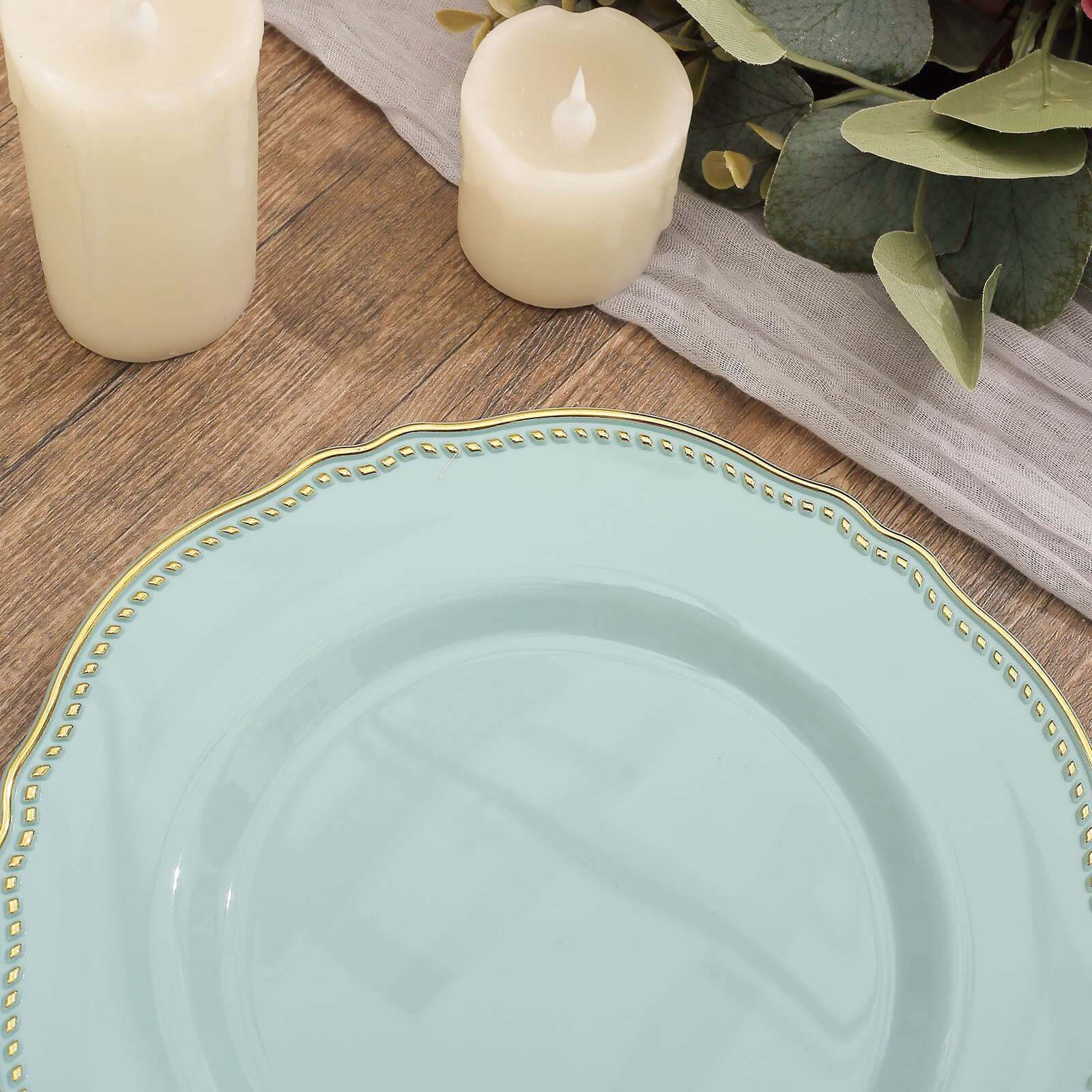10-Pack Plastic Dinner Plates in Jade with Gold Scalloped Rim - Disposable Party Plates 9"