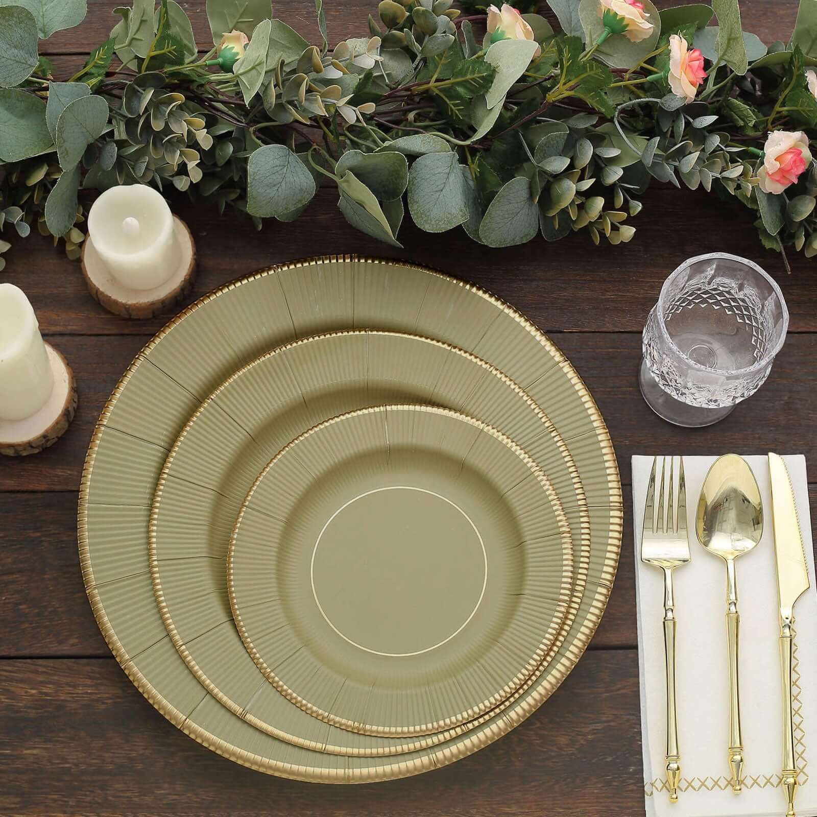 25-Pack Disposable Round Charger Plates in Khaki Sunray Design with Gold Rim - 350GSM Heavy Duty Paper Chargers 13"